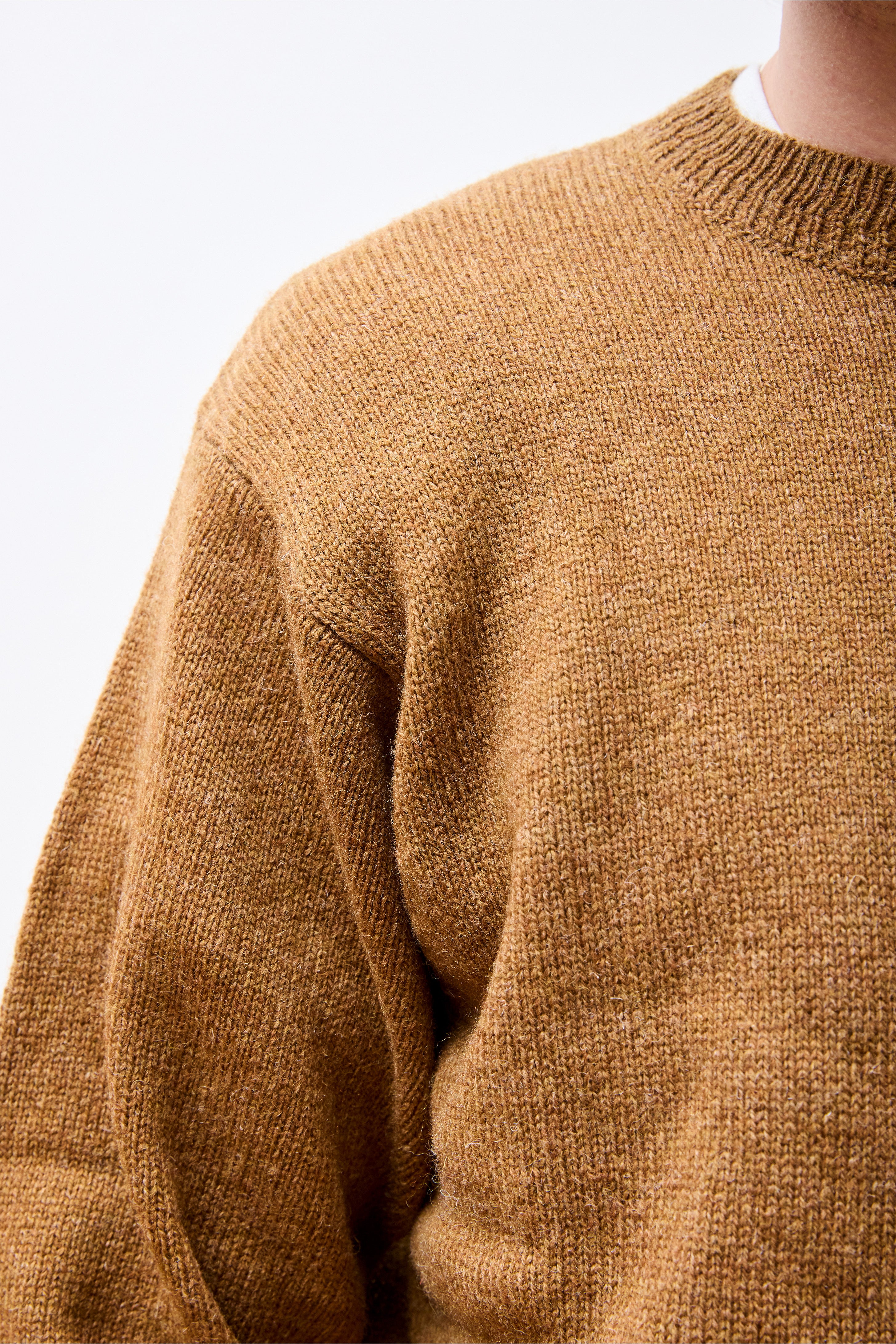 Shetland Wool Crew Carmel Heather