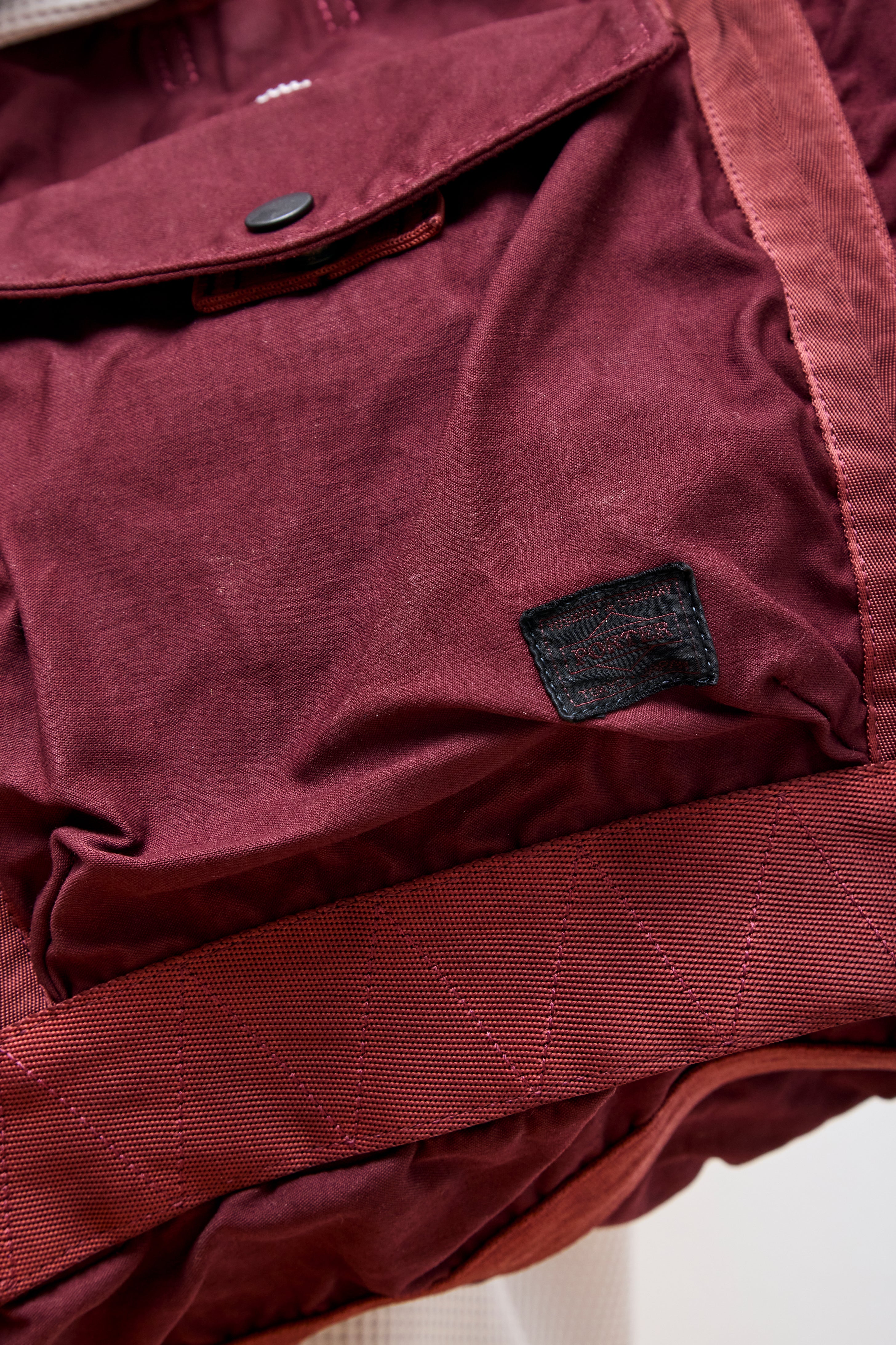 Crag Tote Bag Burgandy