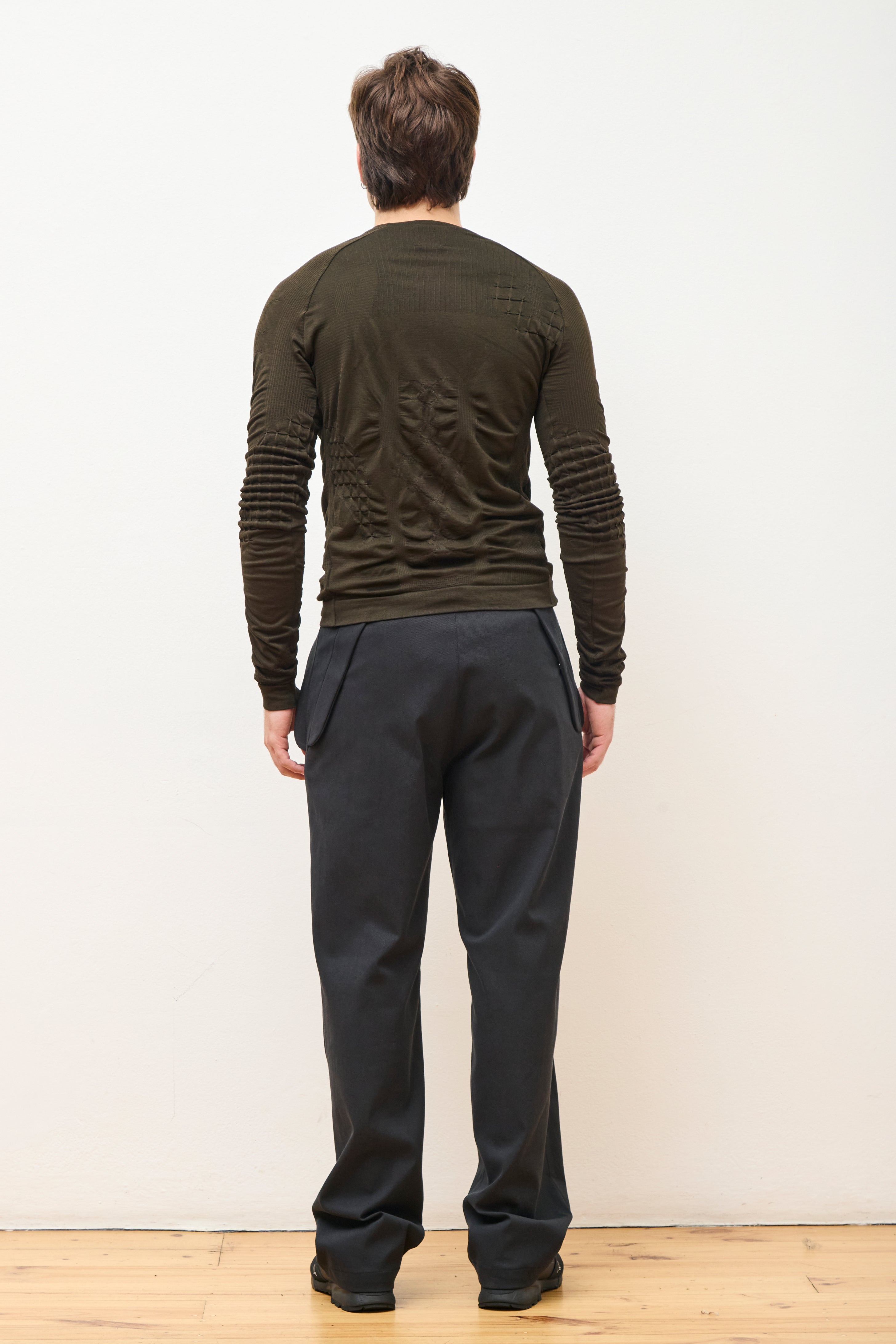 3D Knit Long Sleeve Dark Brown Black