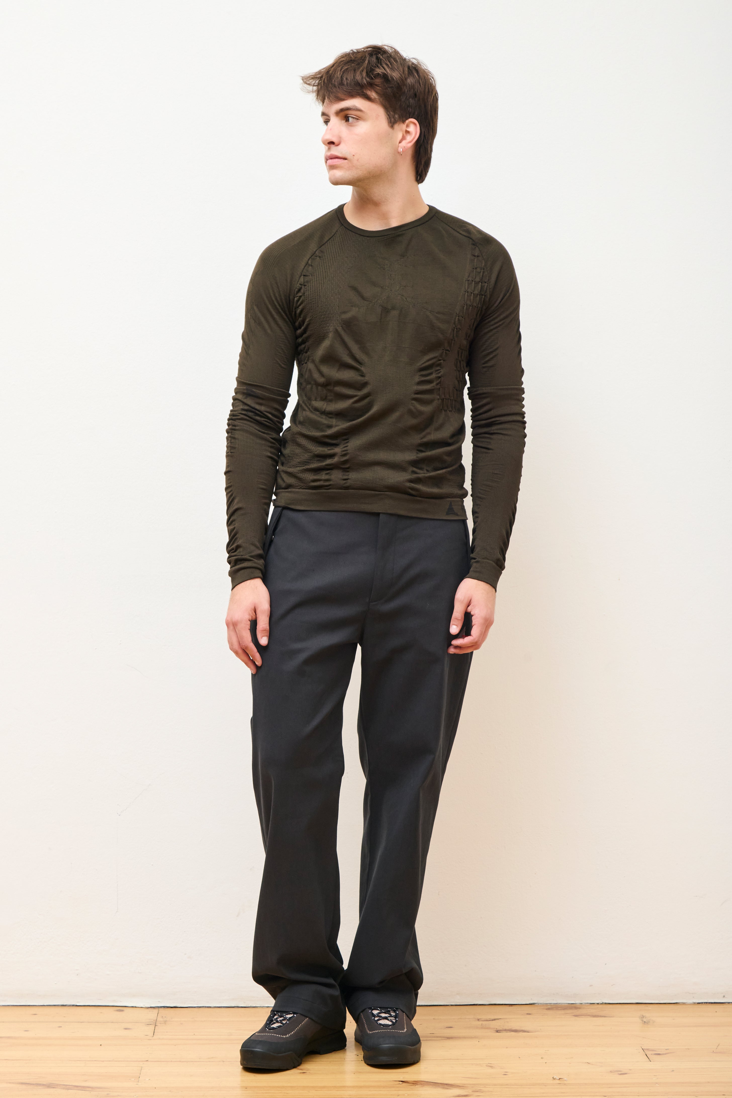 3D Knit Long Sleeve Dark Brown Black