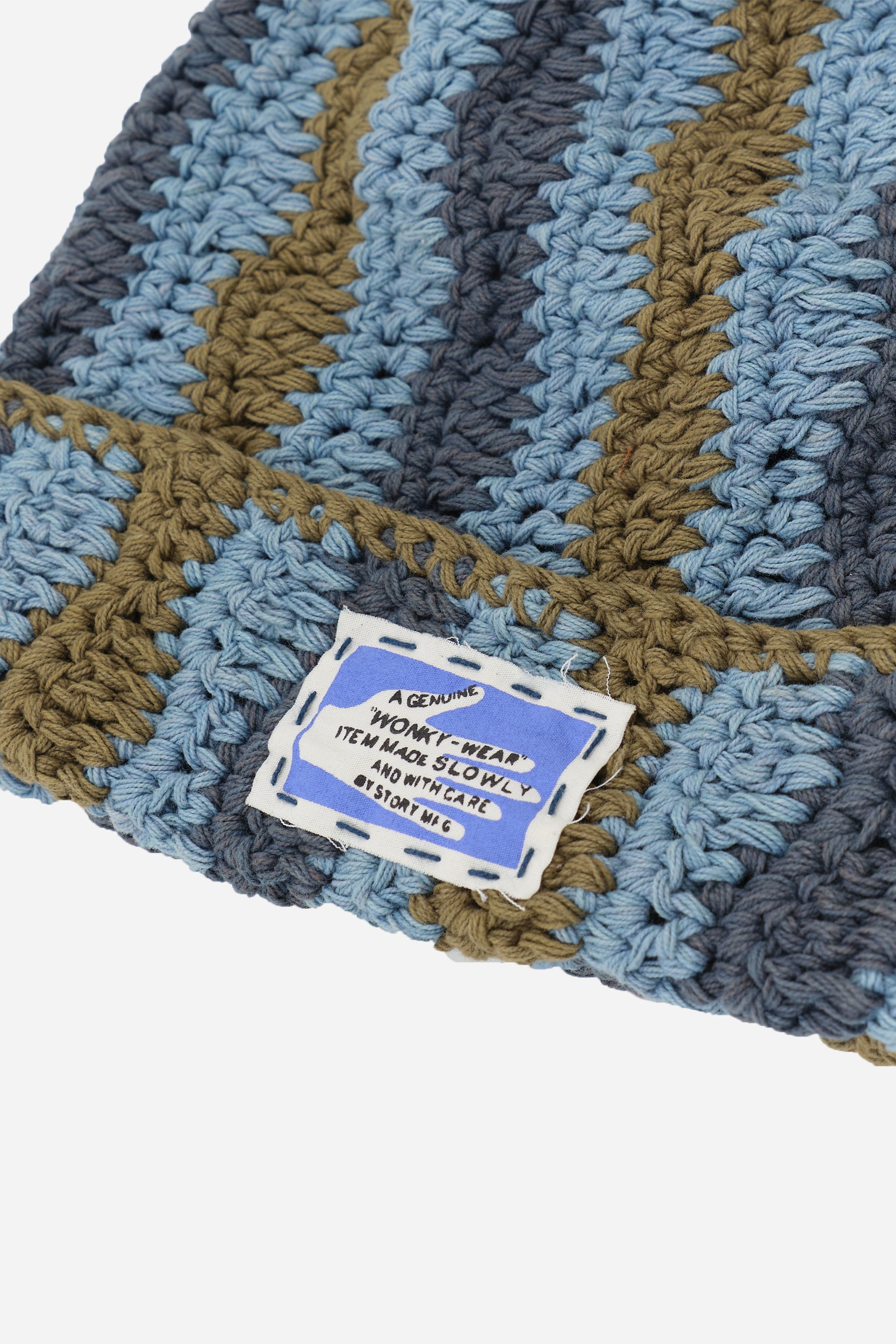 Seaweed Beanie Blue Wonky-Wear