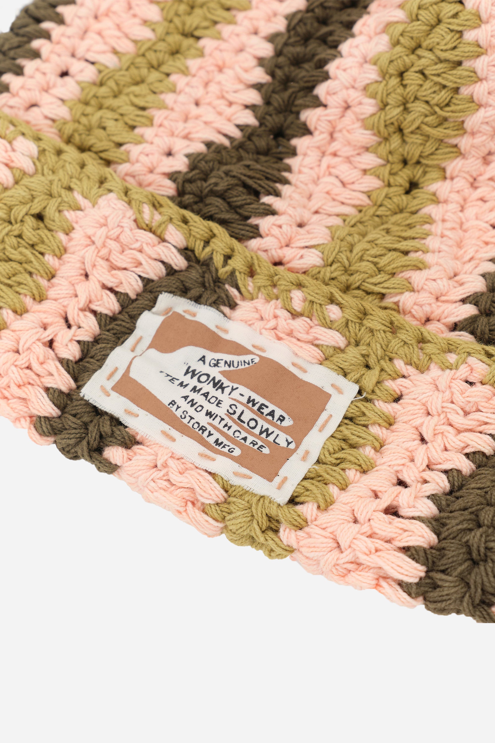 Seaweed Beanie Pink Wonky-Wear