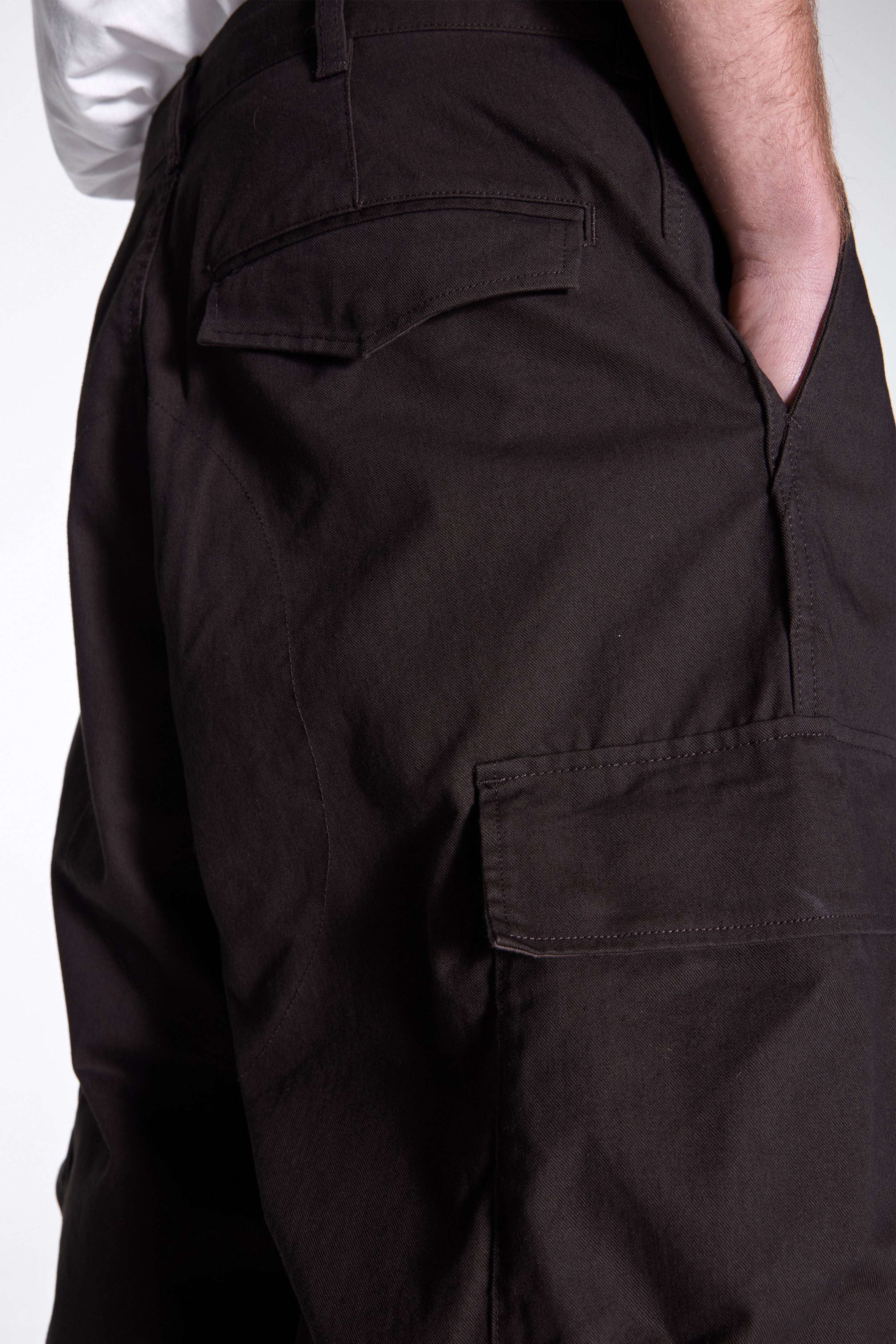 Takibi Chino Cargo Pants Dark Brown
