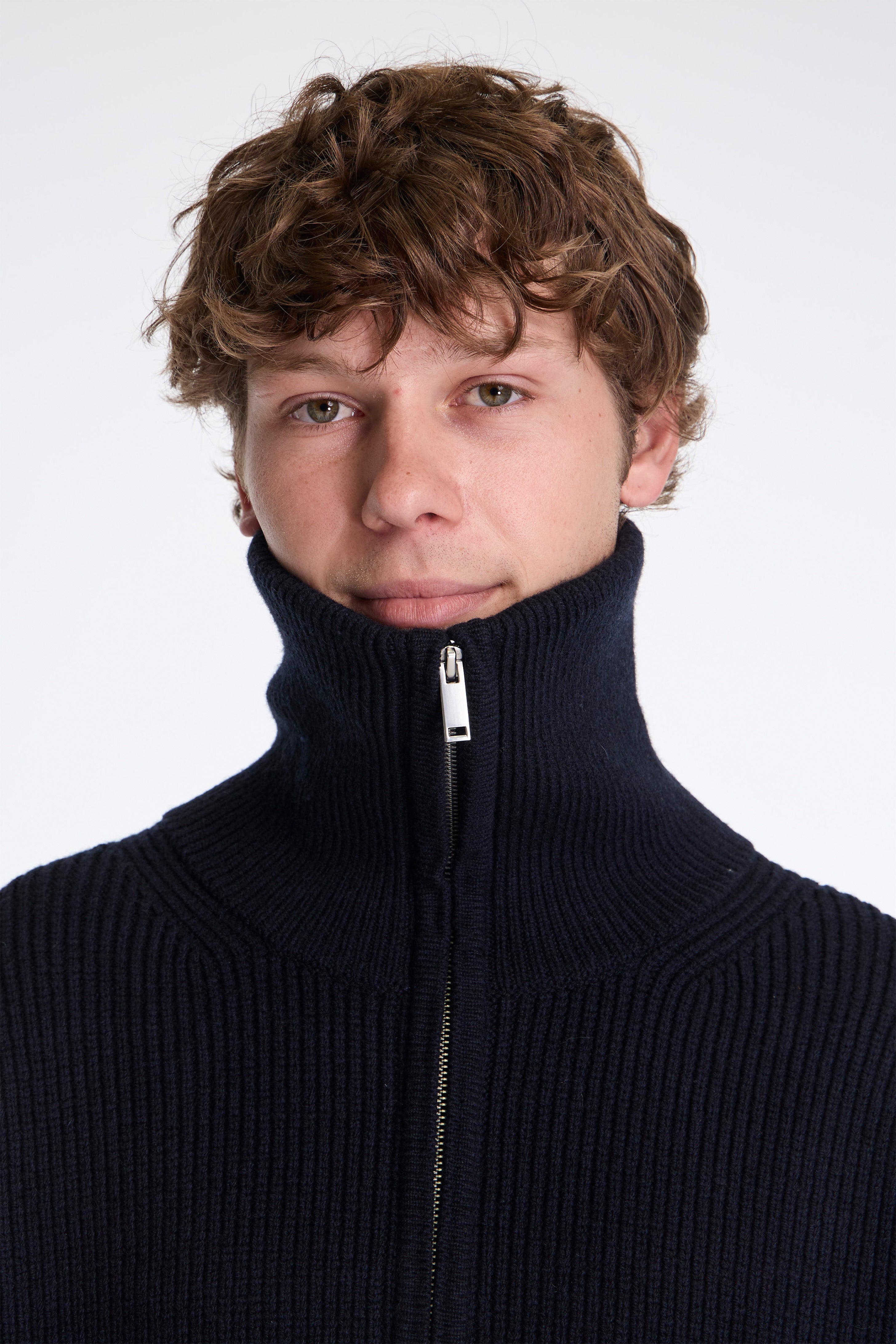 Sandos Merino Wool Knit Darkest Navy