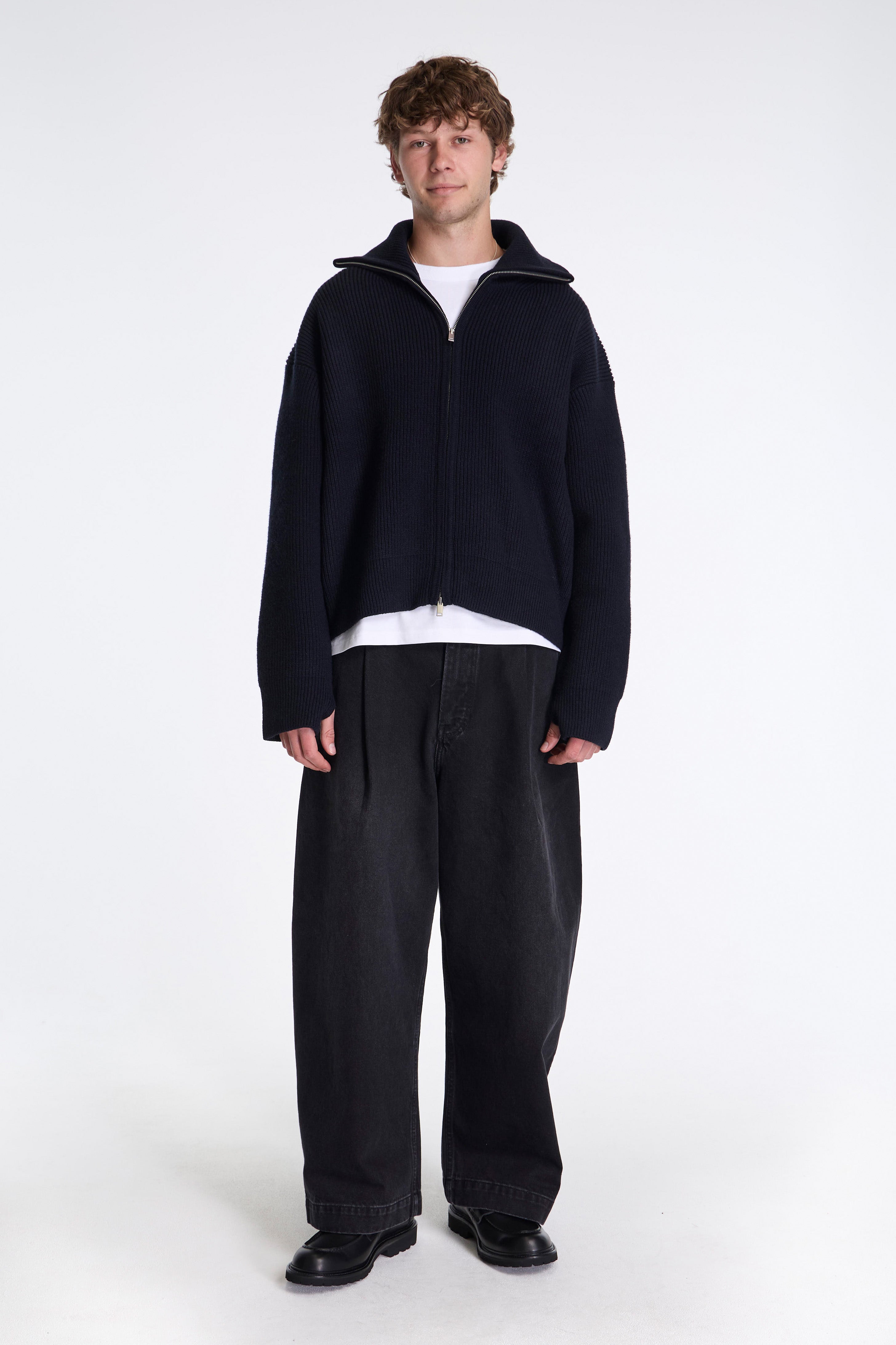 Sandos Merino Wool Knit Darkest Navy