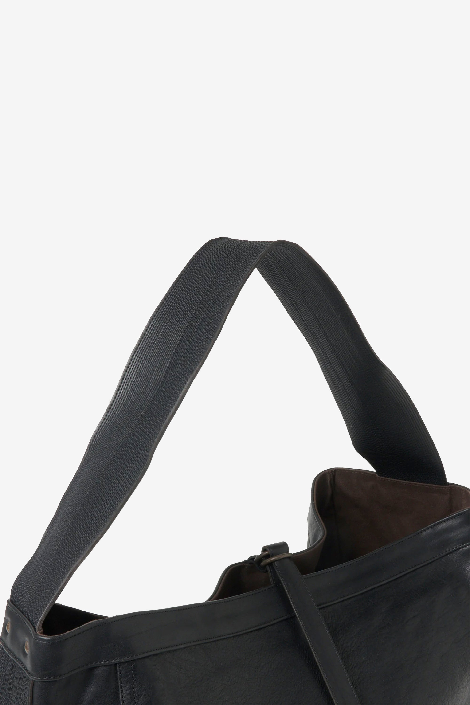 LOT.004 Newsboy Bag Black Leather