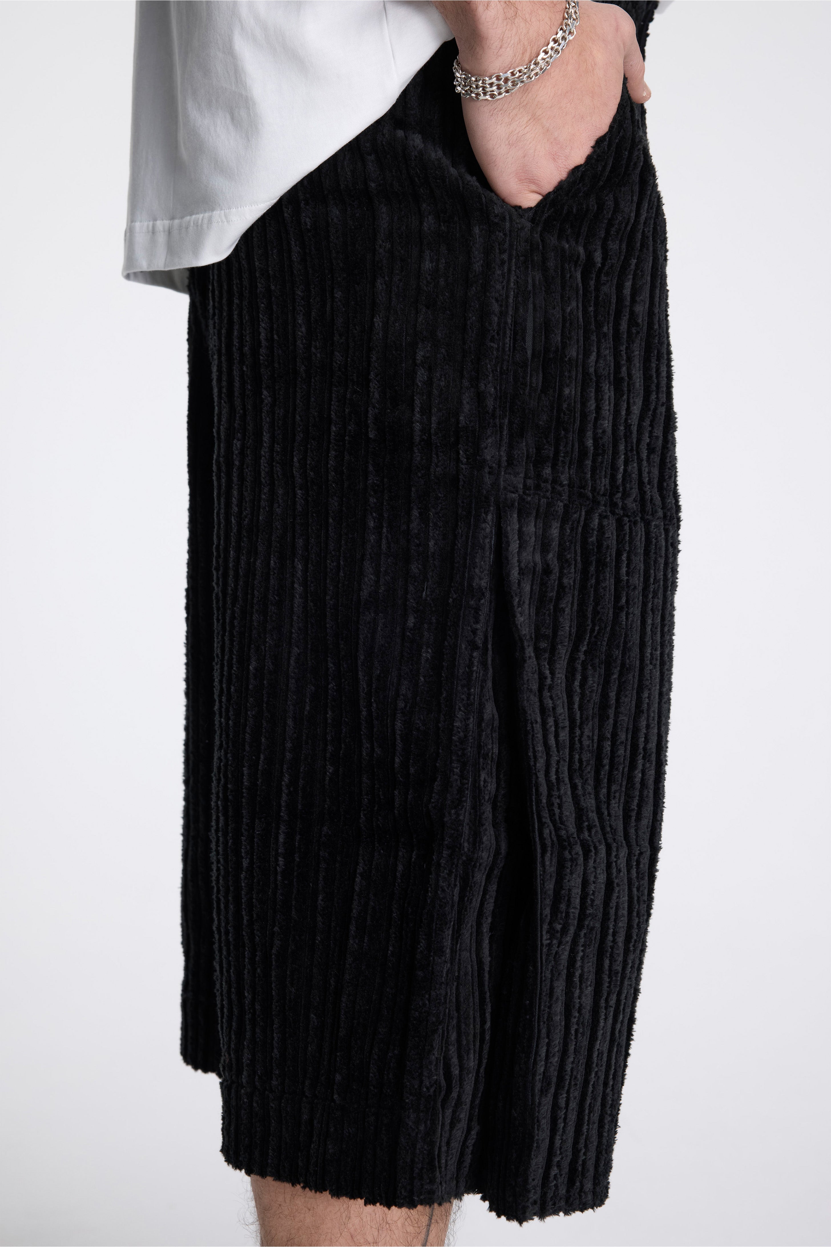Thresholds Shorts Black