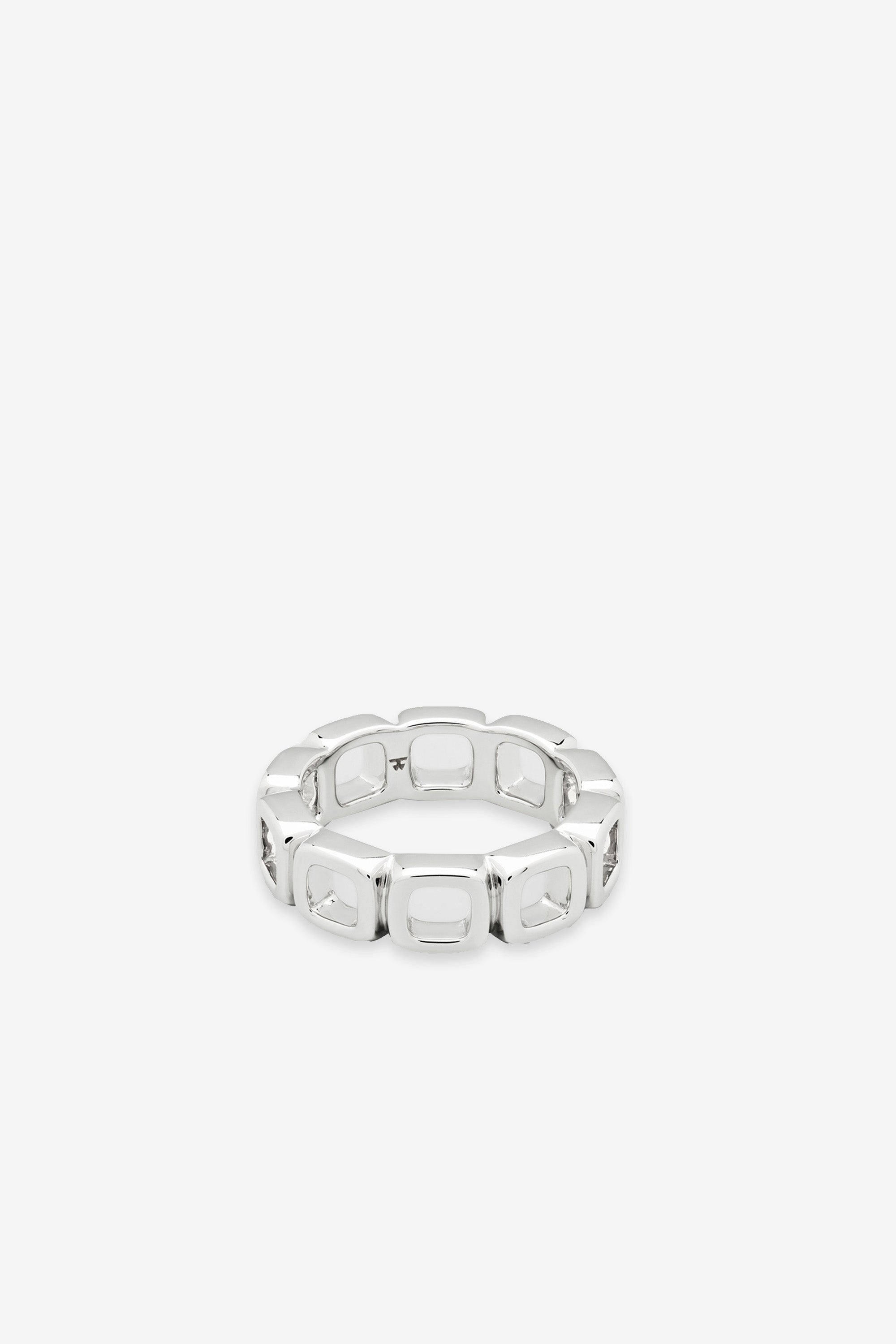 Tom Wood Cushion Band Open | HAVN