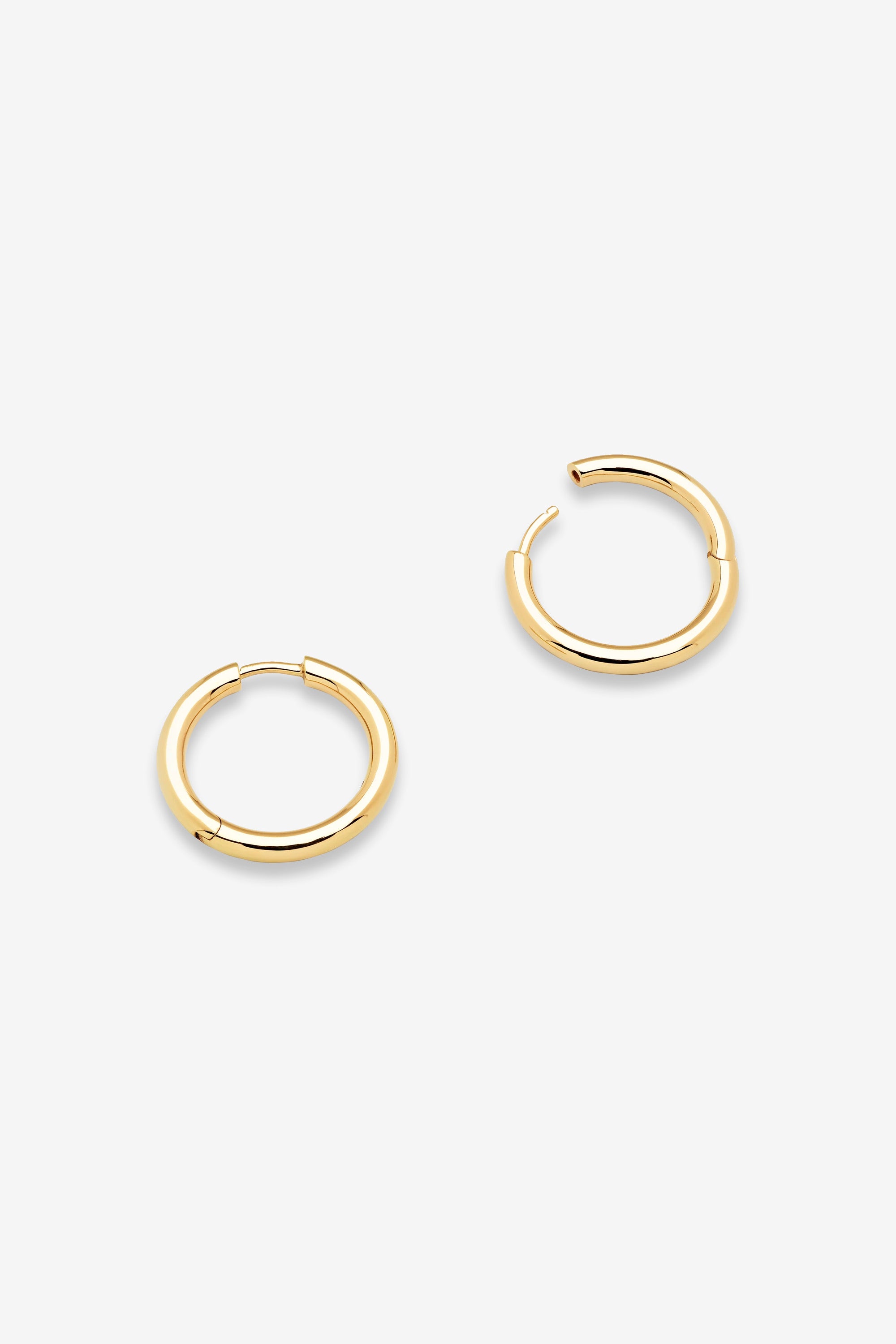 Classic Hoops Medium Gold