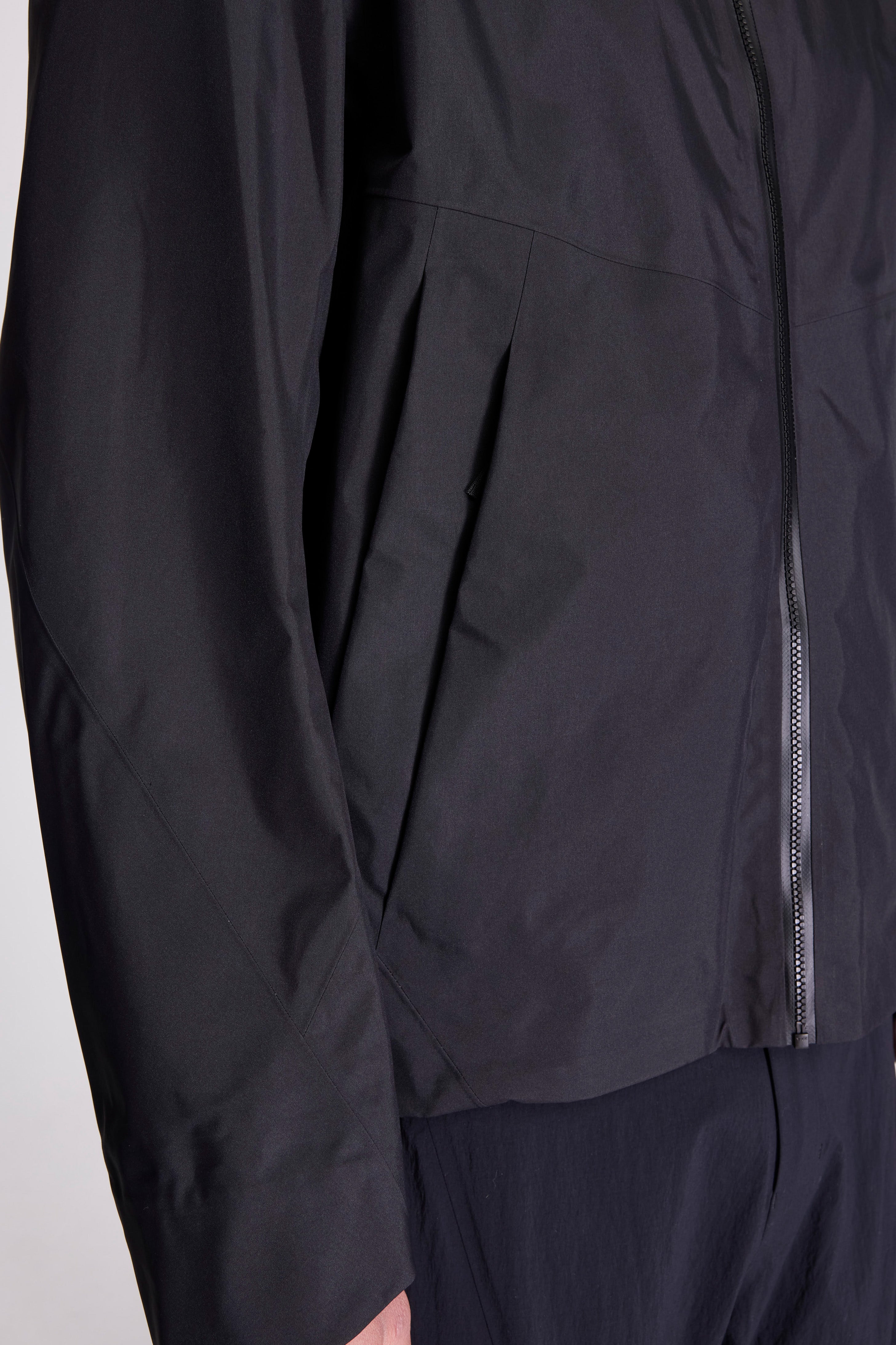 Arris Jacket M Black