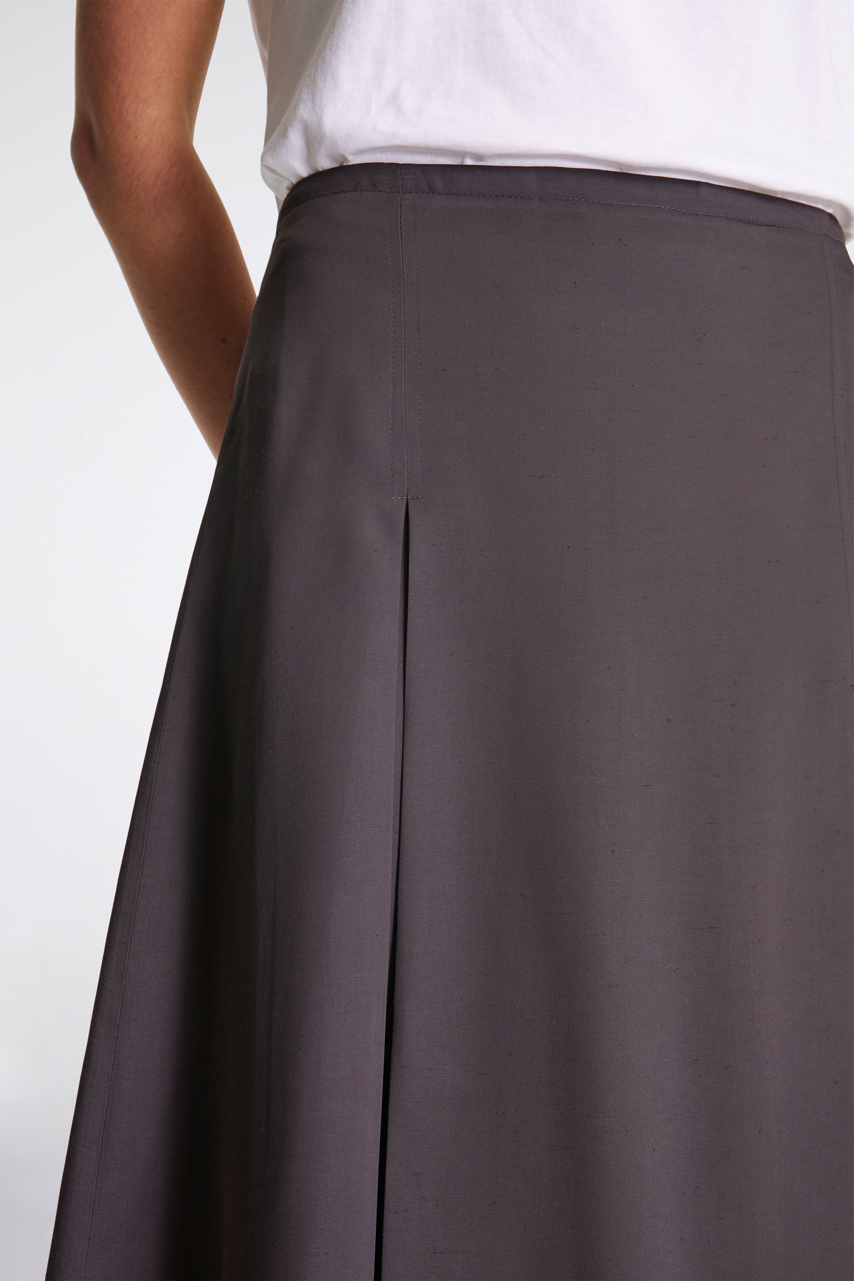 Youri Pleat Front Skirt Slate