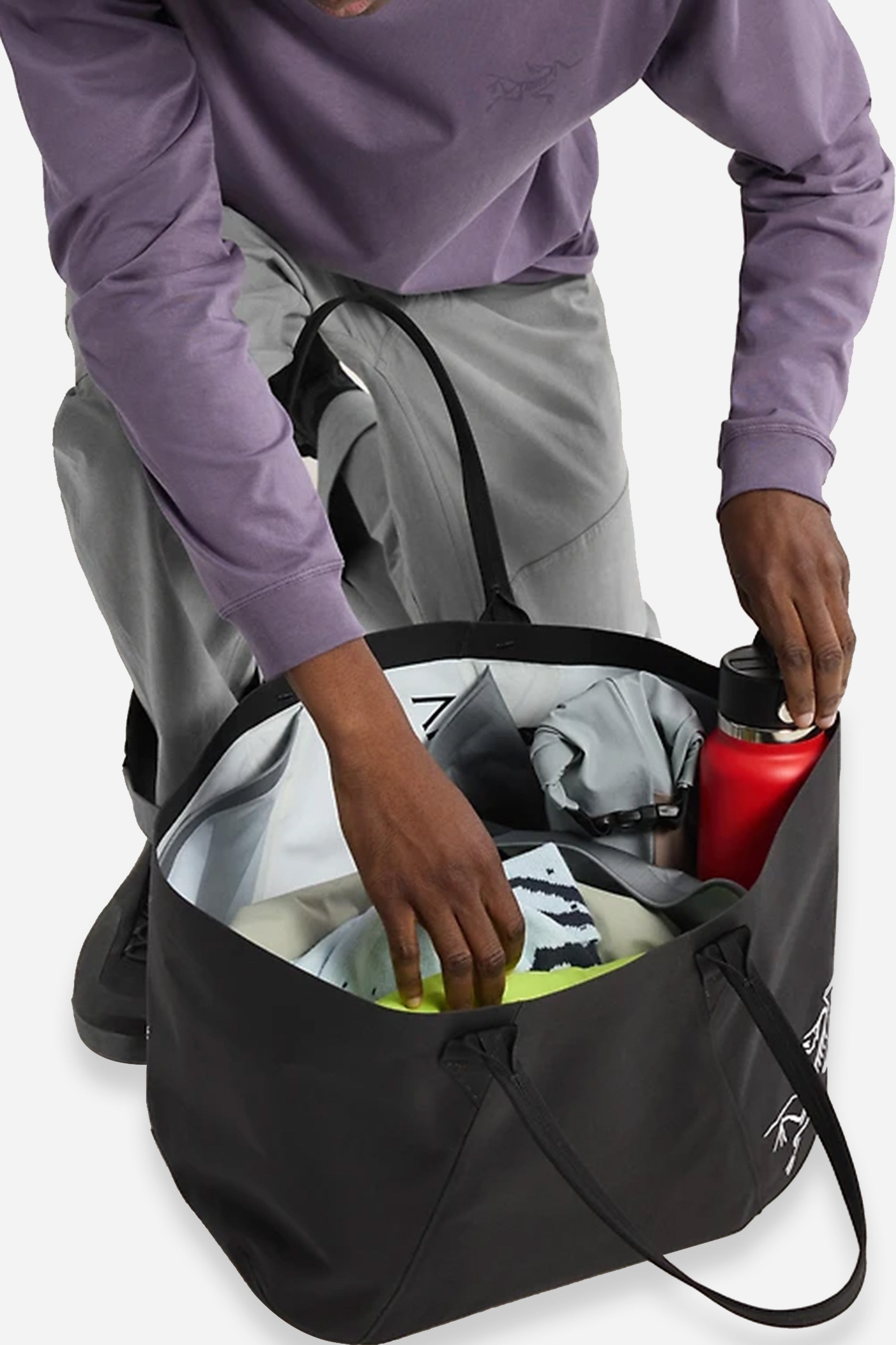 Carrier 45 Gear Tote Black