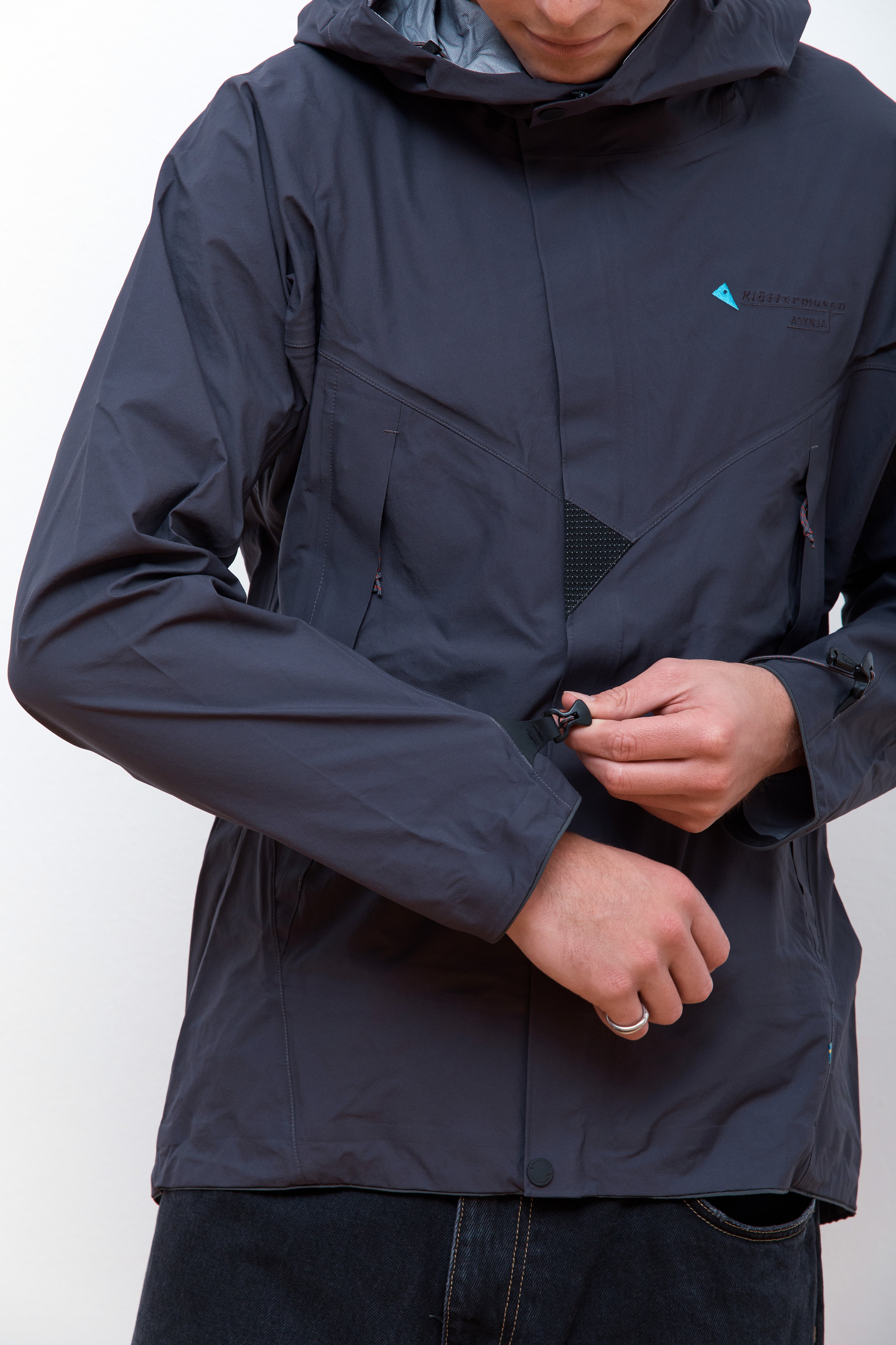 Asynja Jacket M'S Raven