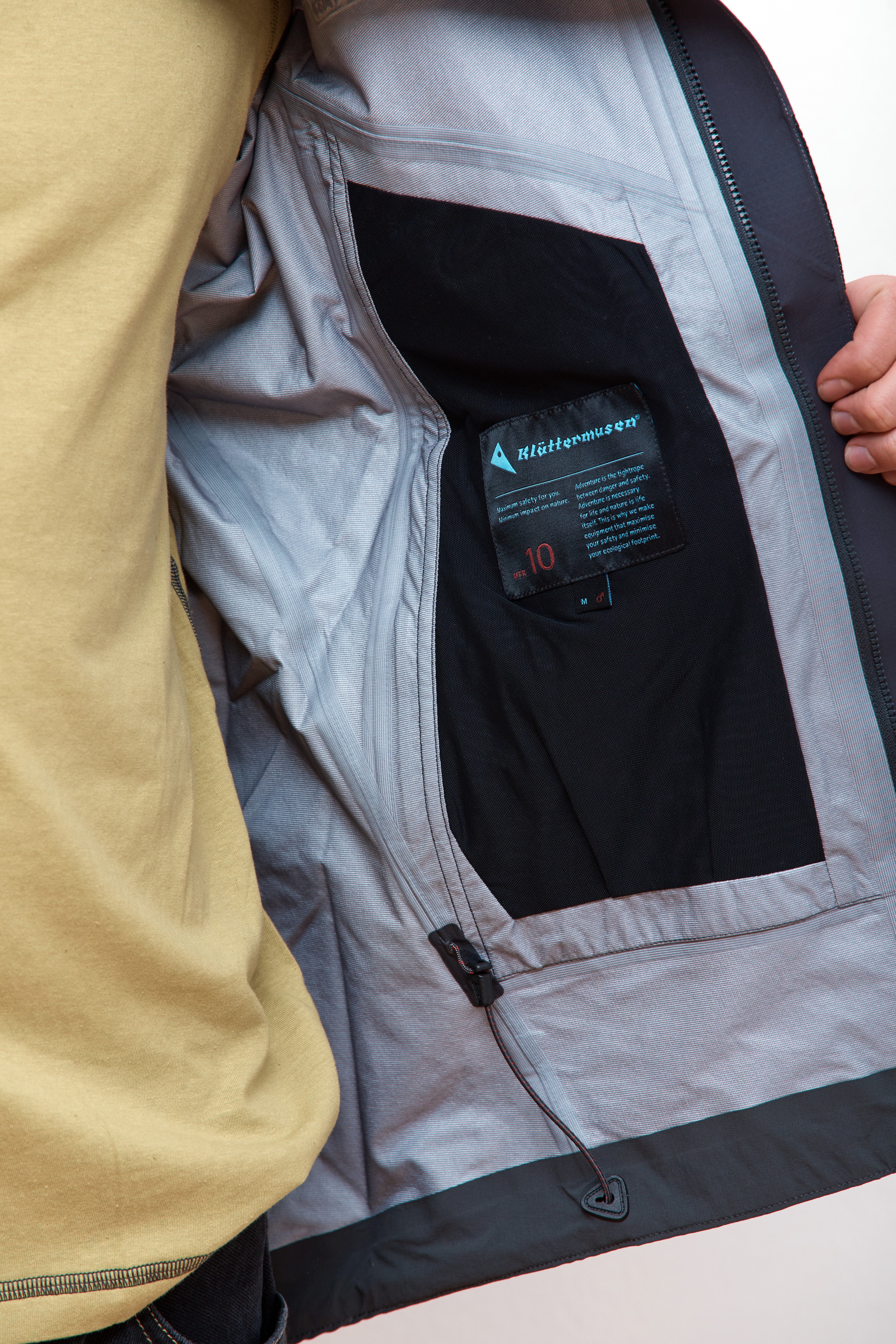 Asynja Jacket M'S Raven