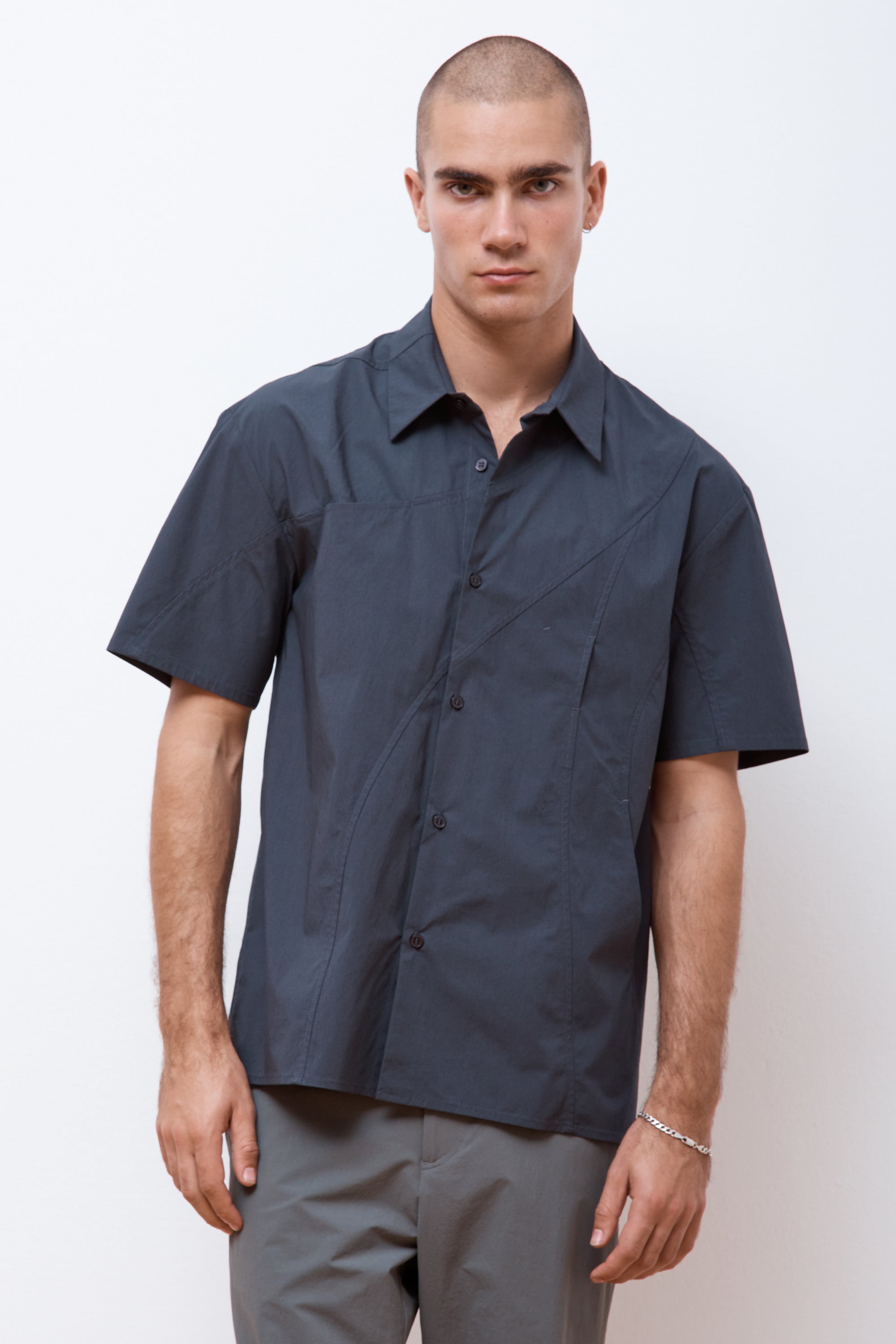 6.0 Shirt Center Charcoal