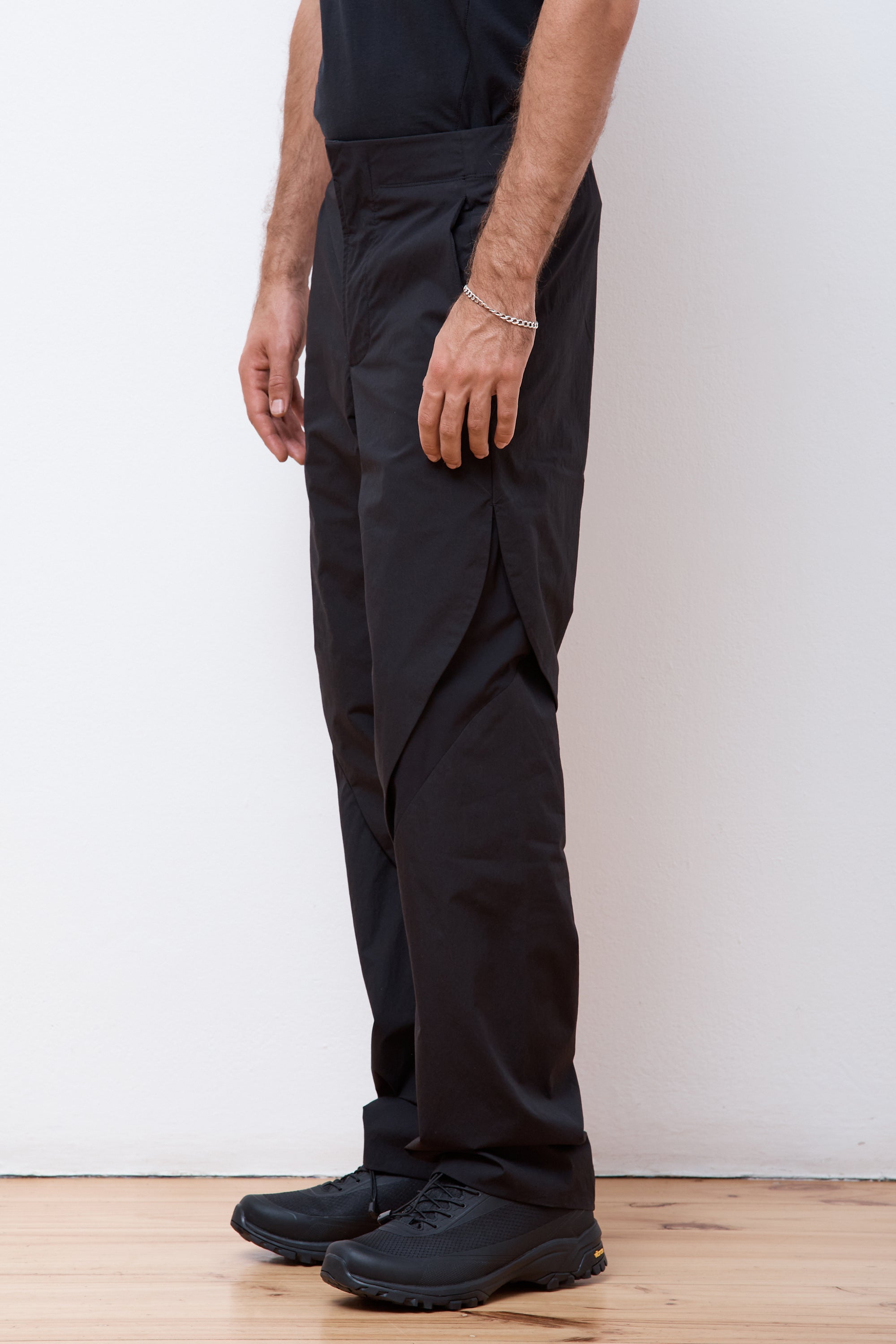 6.0 Technical Pants Center Black