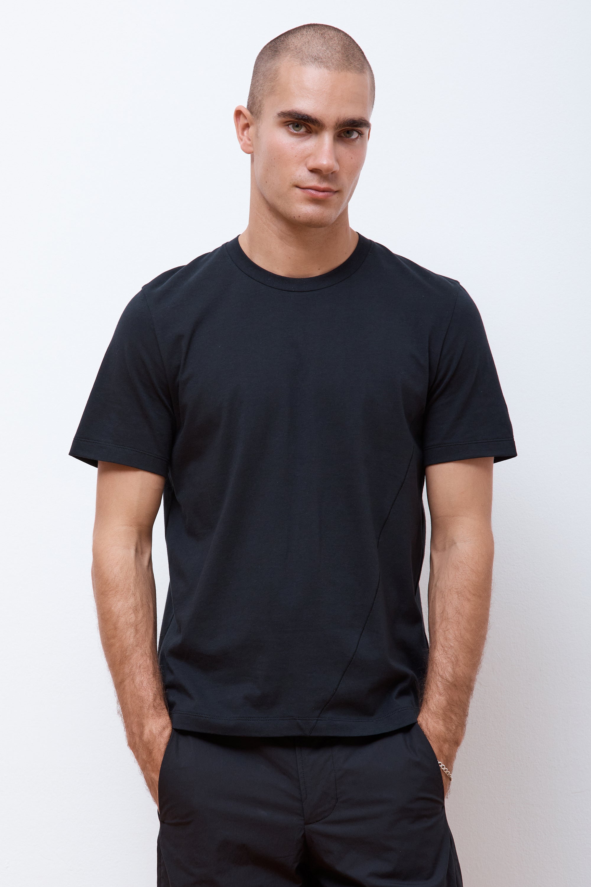 6.0 Tee Right Black