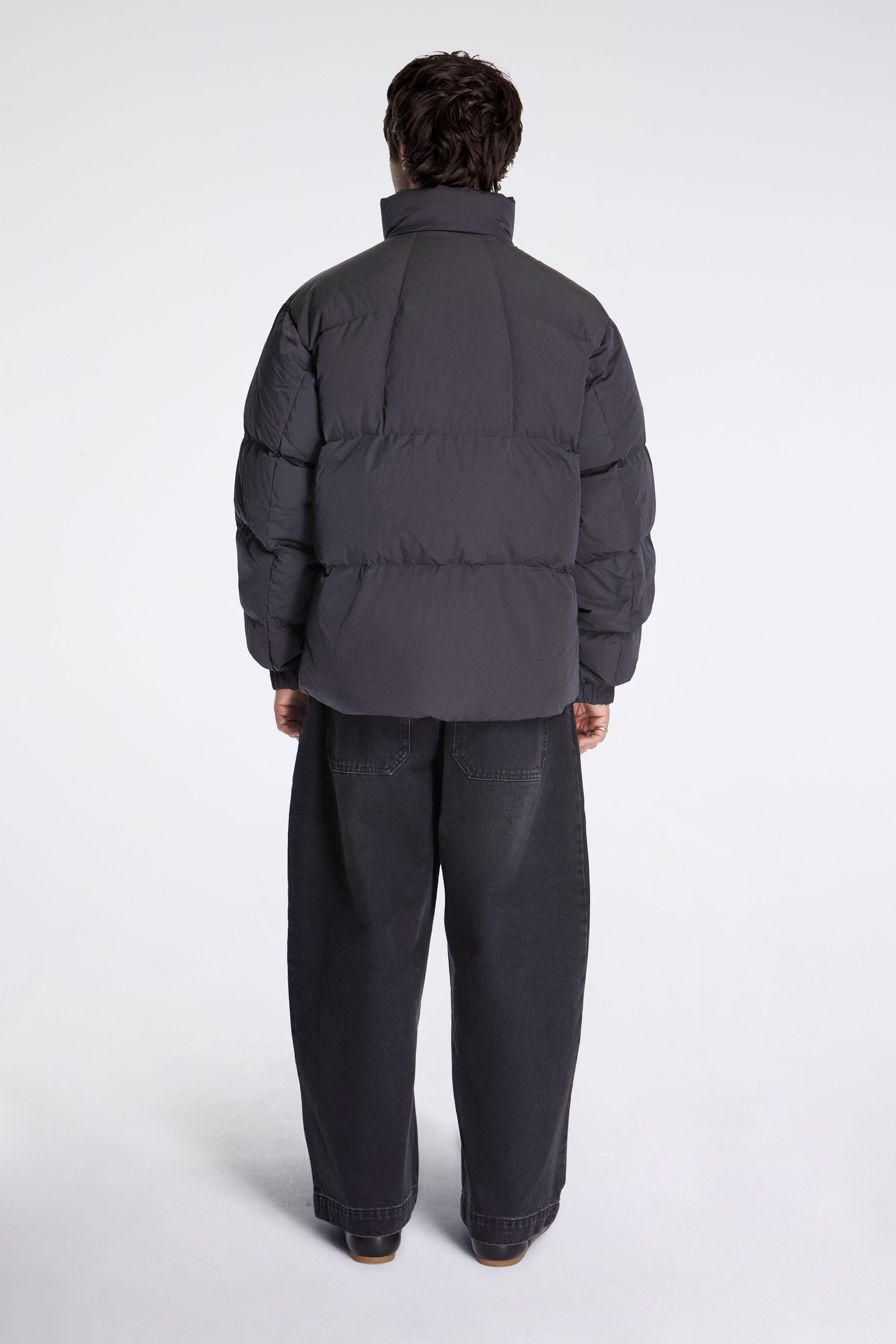 Dope Dyed Ripple Nylon Down Jacket Dark Charcoal