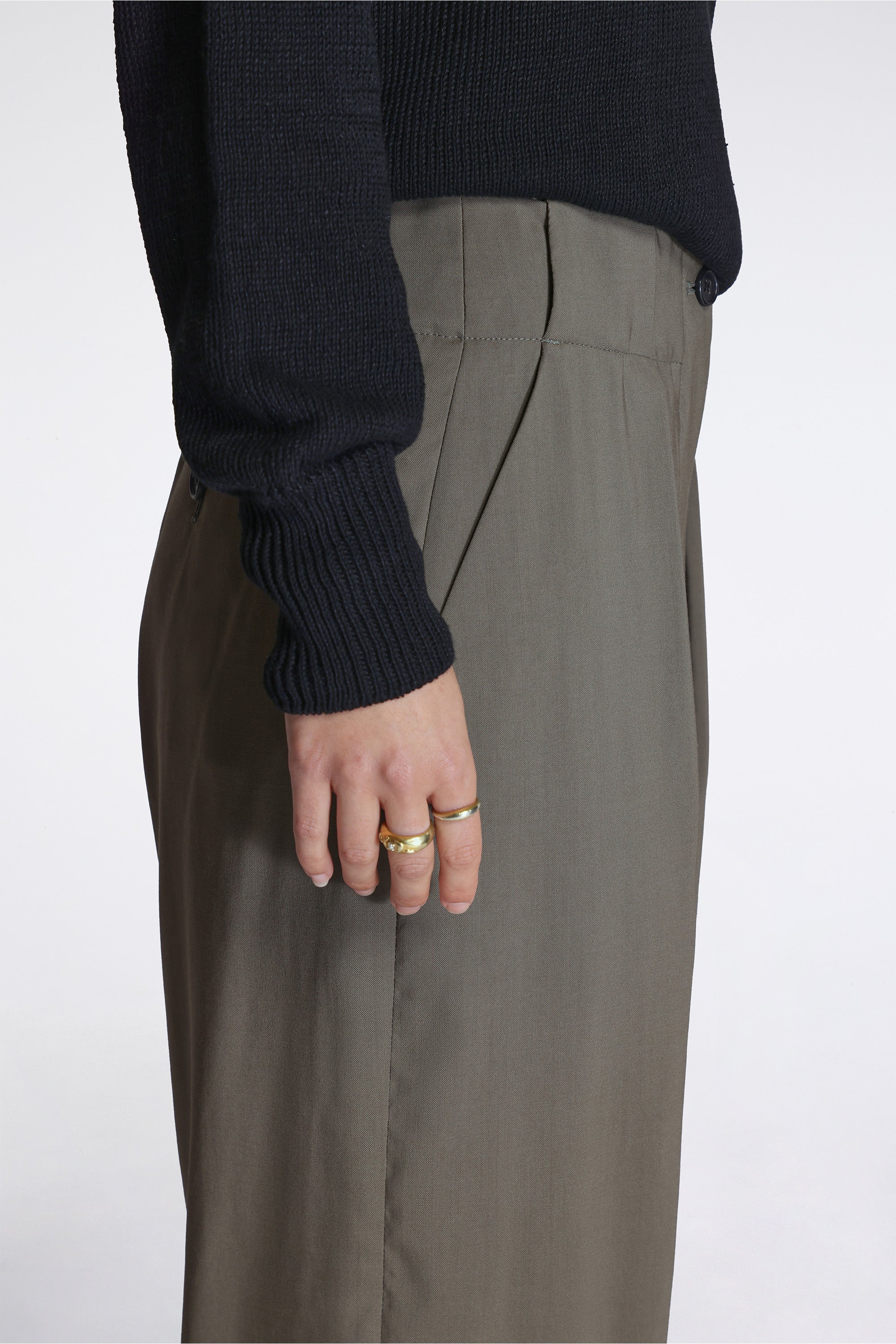 Wide Belt Loop Trouser Mouse
