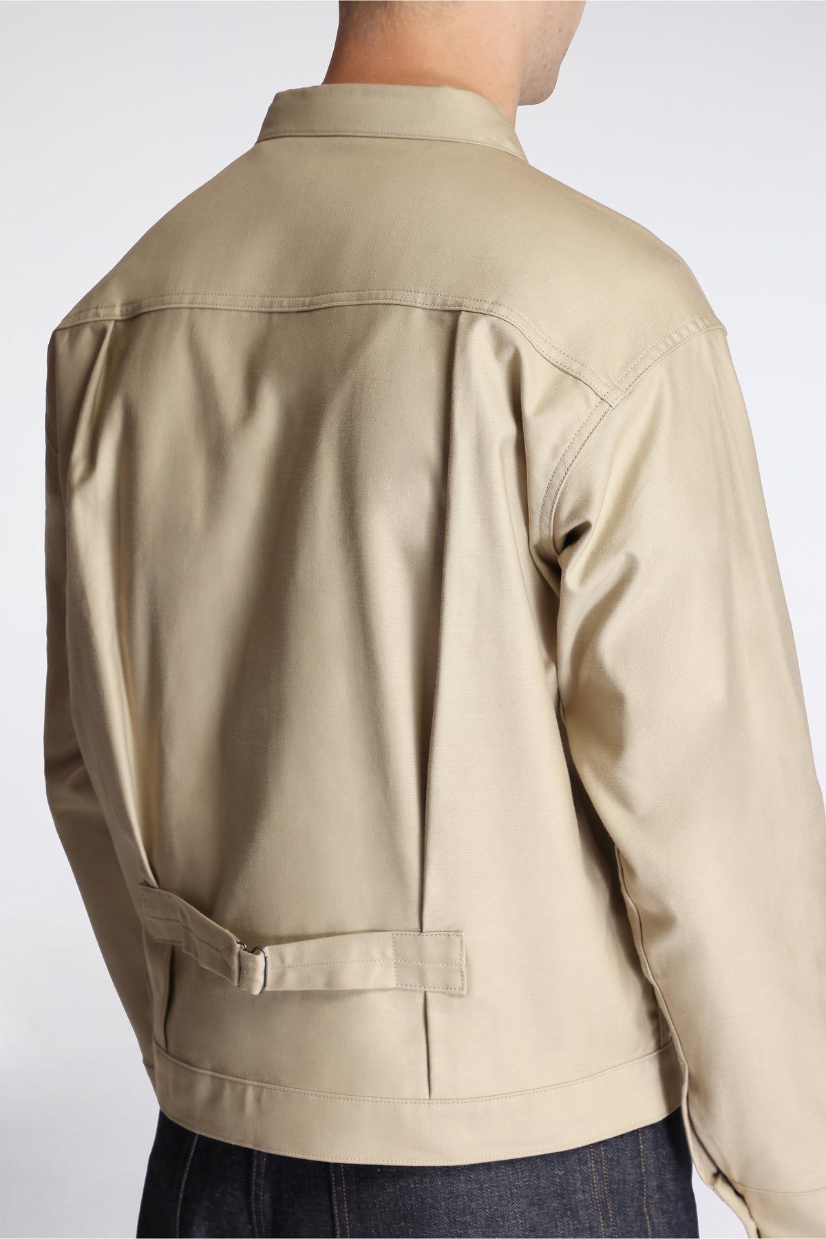 Lot.333  Buckle-Backed Jacket C.1930's Beige