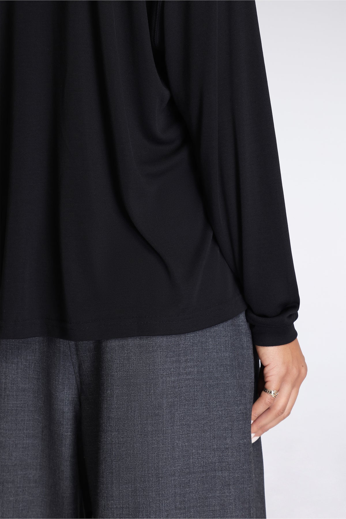 Rutas Henley Ls Top Black