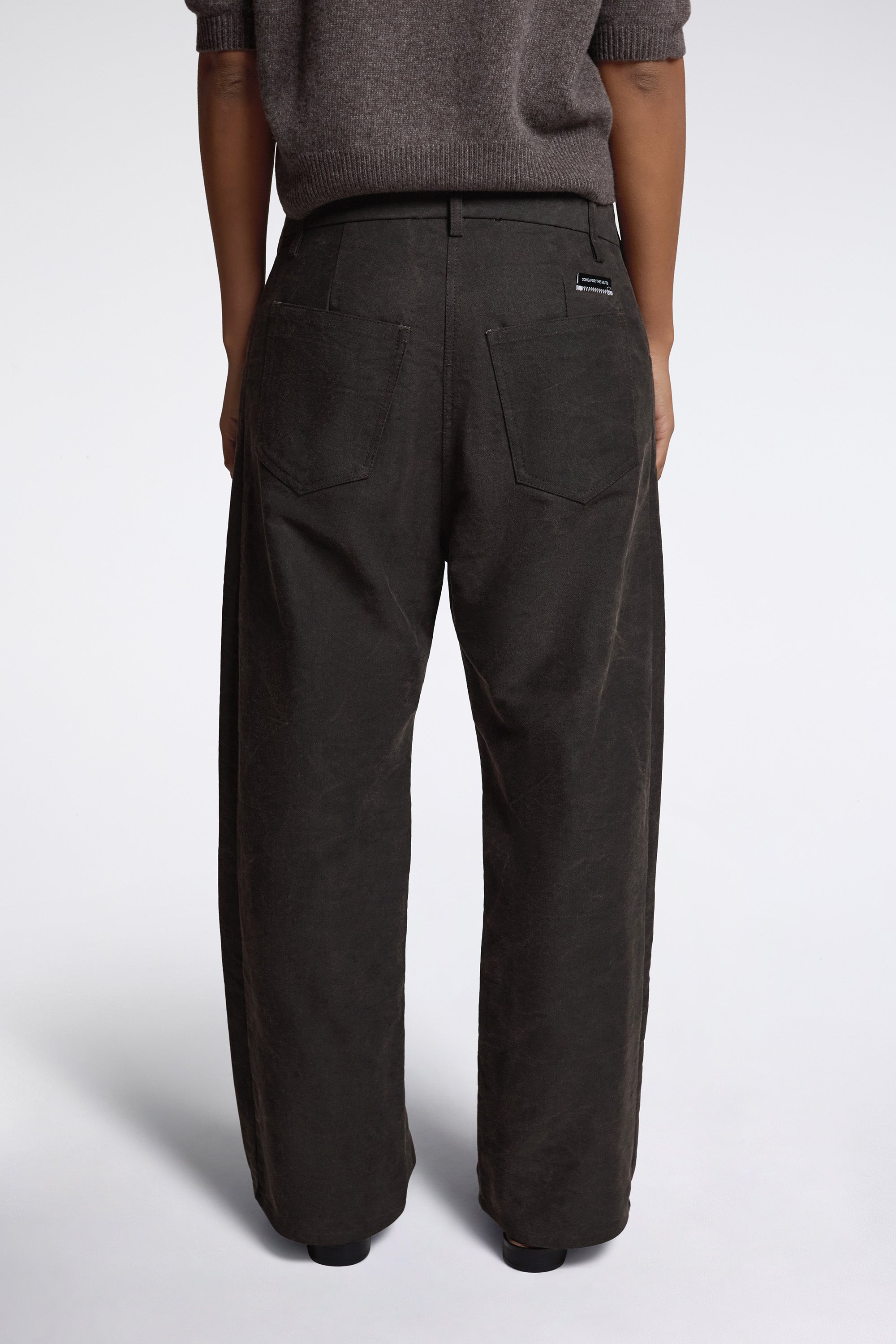 Exposed Button Pant Black