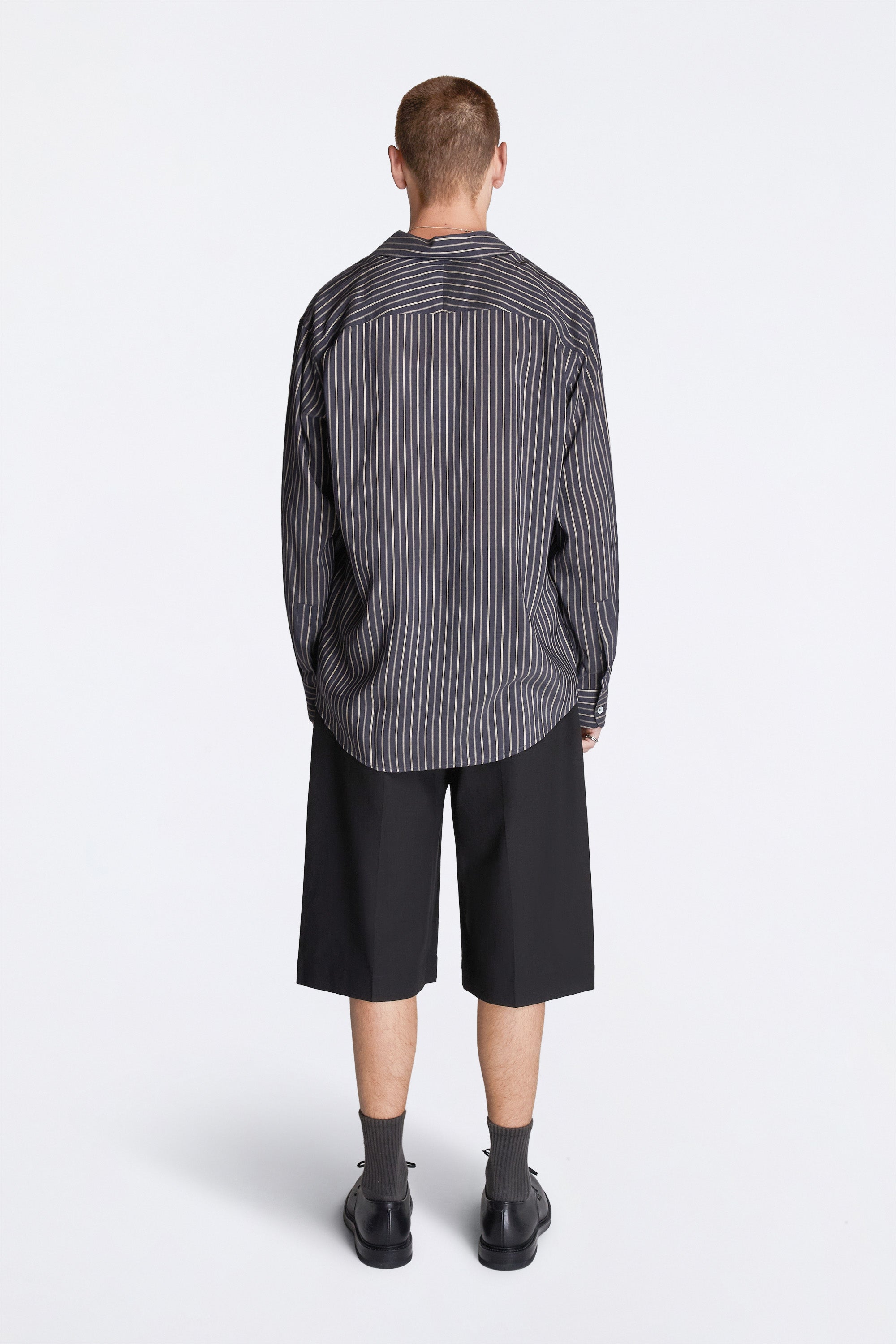 Fowld Broken Twill Shorts Black