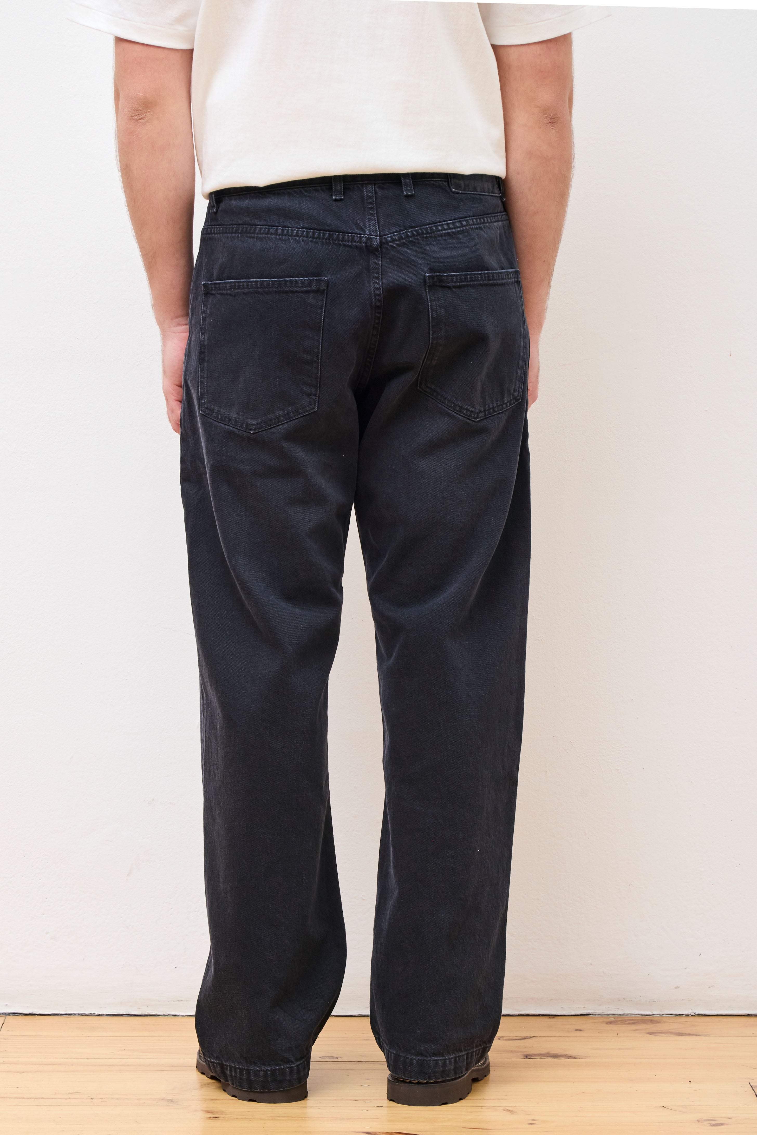 Straight Cut Jeans Faded Black