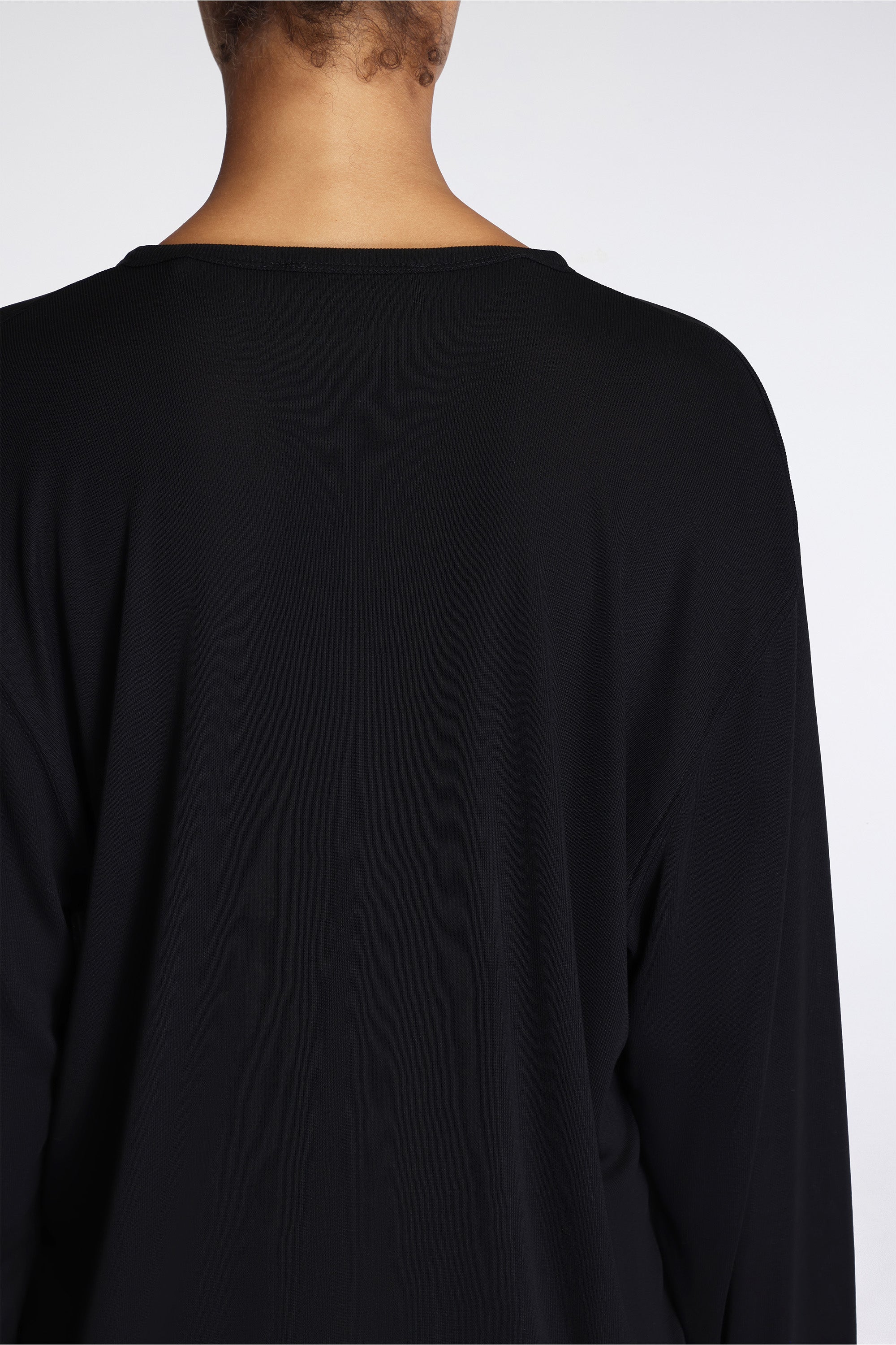 Rutas Henley Ls Top Black