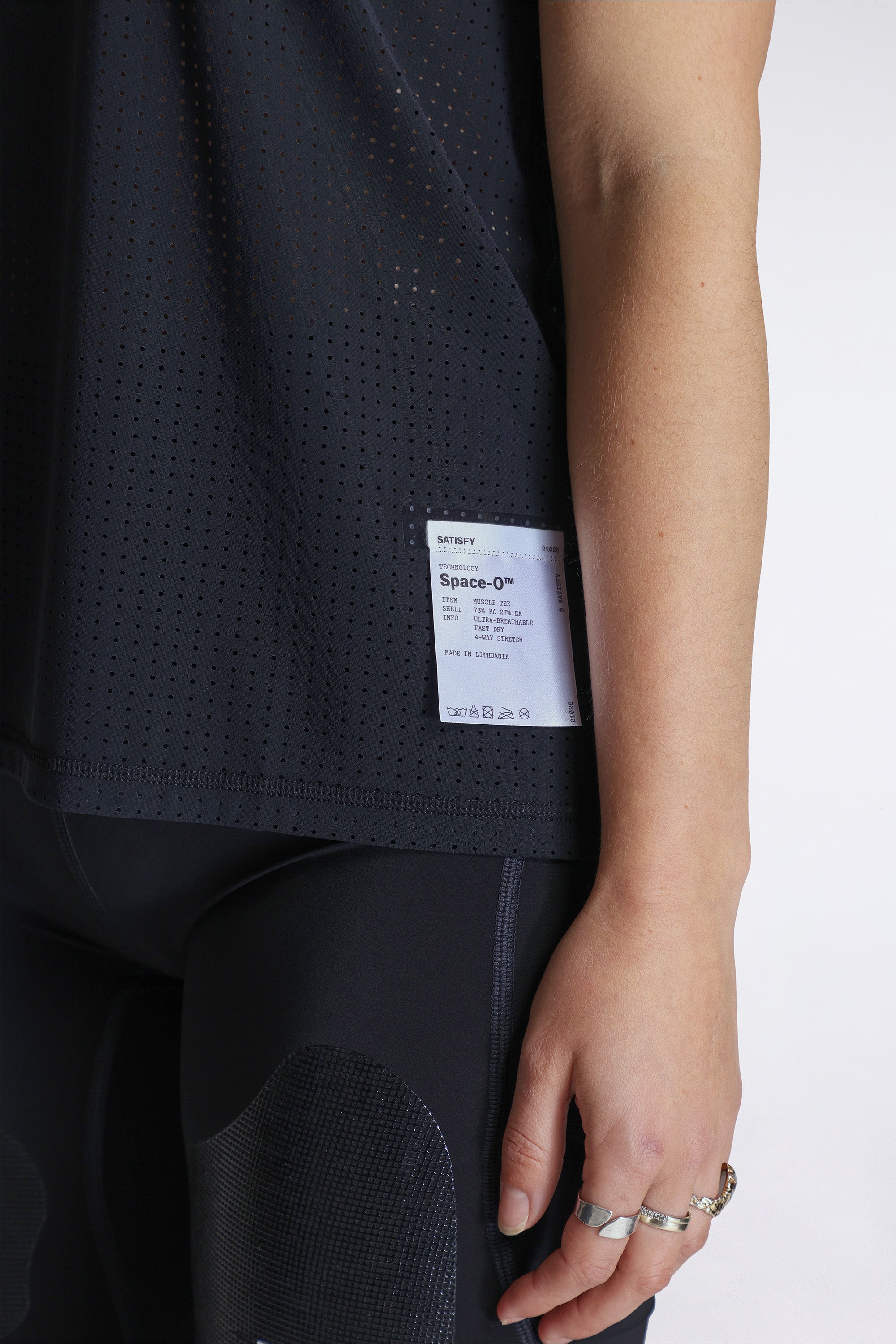 Space-O Muscle Tee Black SA