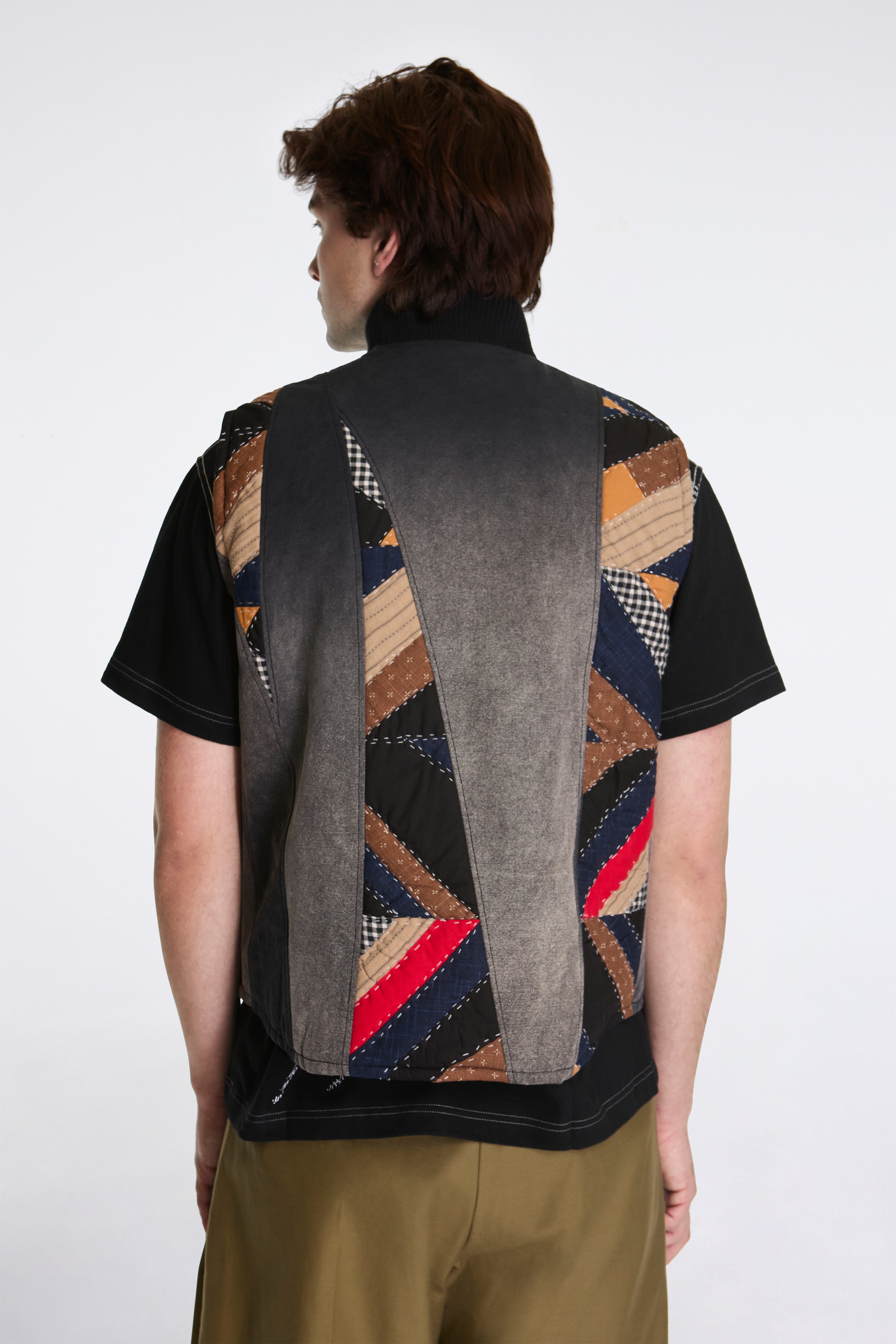 Khoki Vintage-Effect Quilt Vest Black