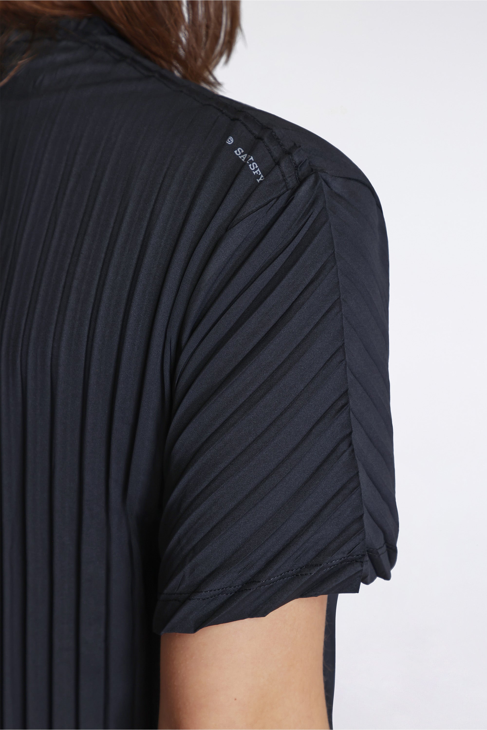 Auralite Pleated T-Shirt Black SA
