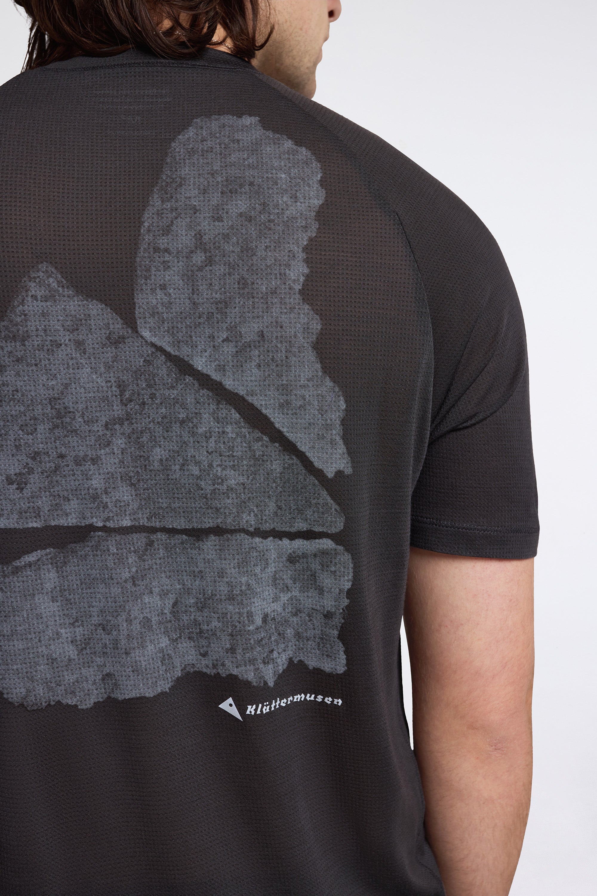 Groa Igneous Ss Tee M'S Raven