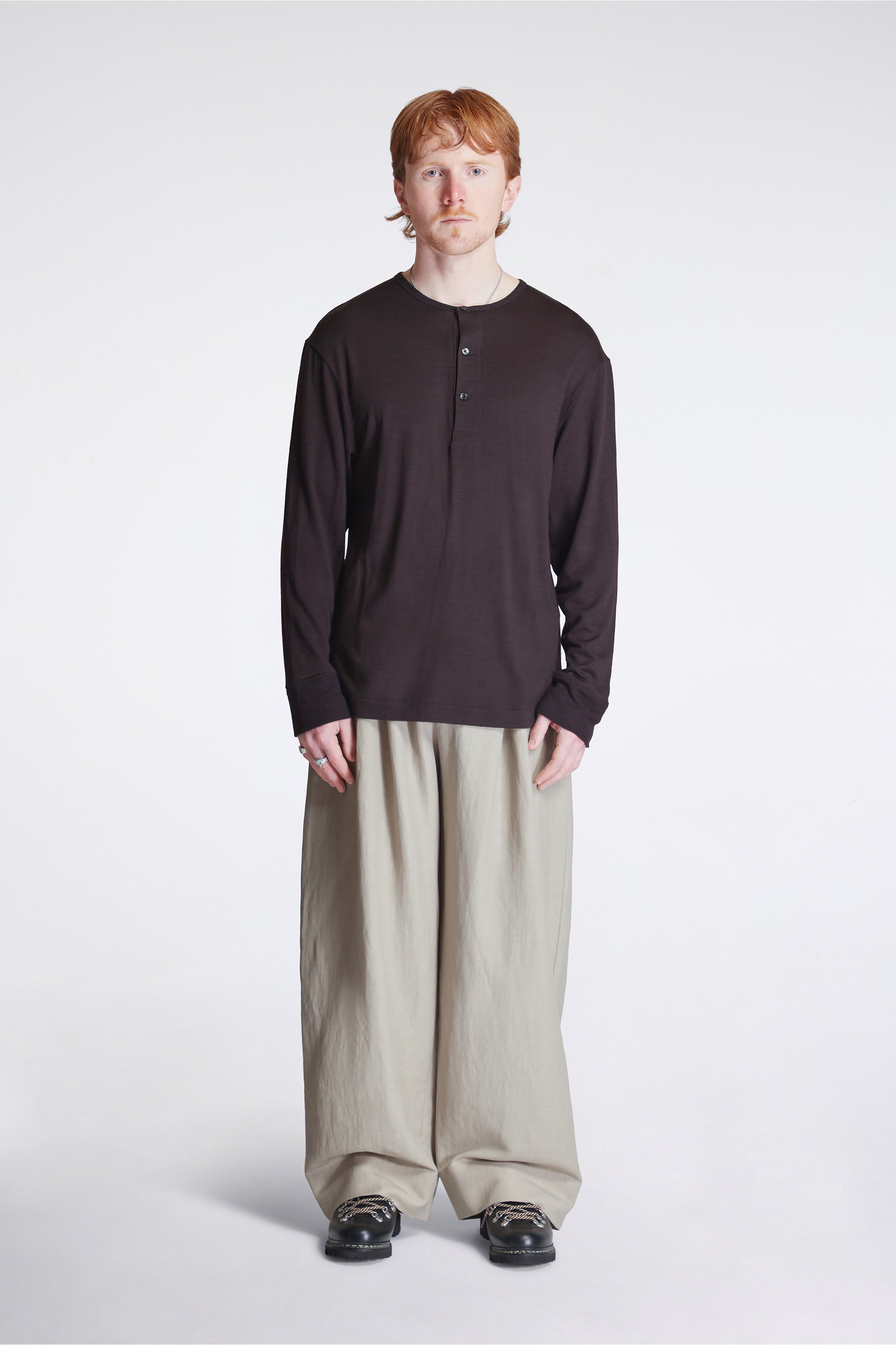 Kuyto Shirt Black Grape