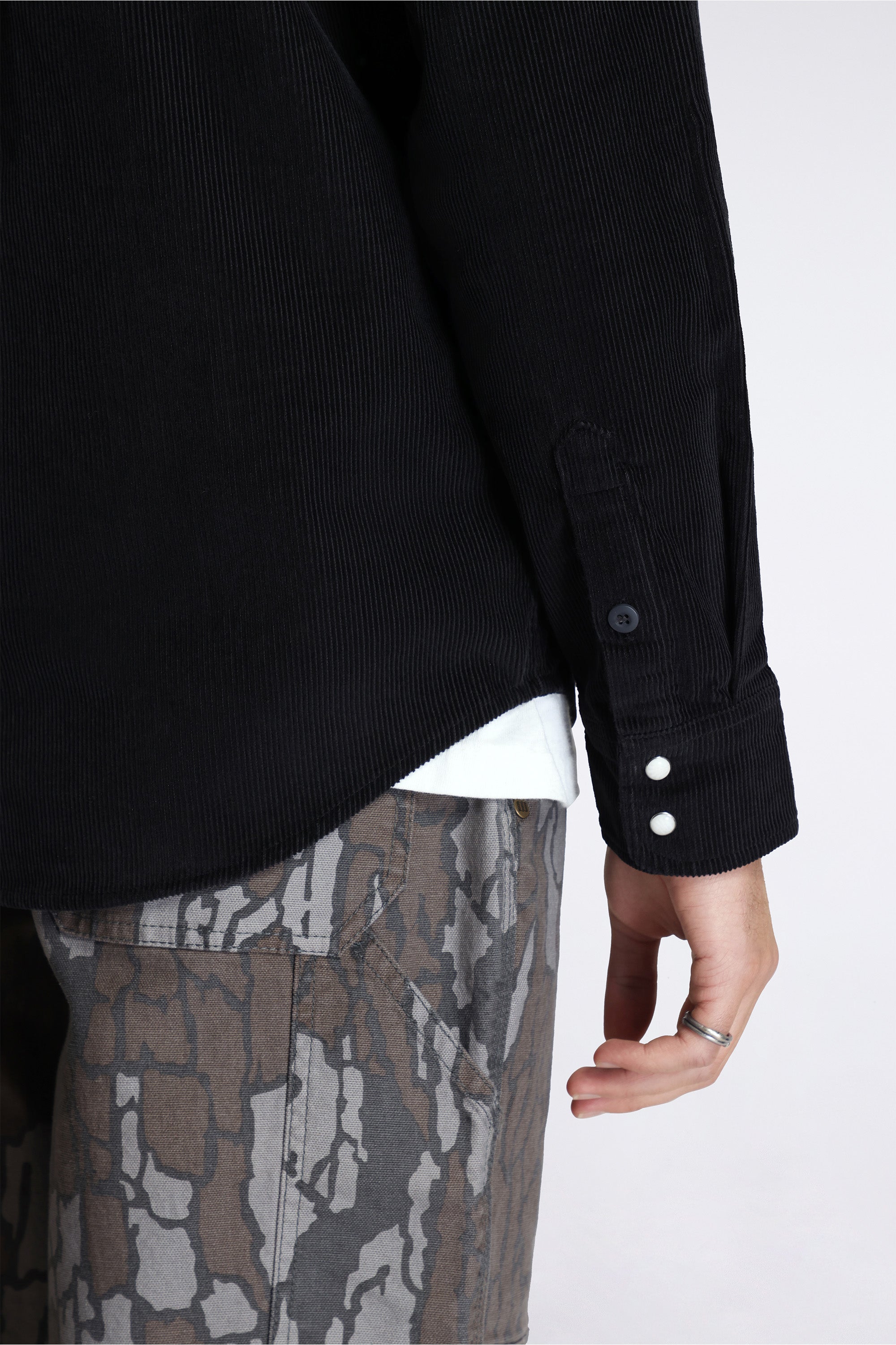 Mountain Shirt Corduroy Mens Black