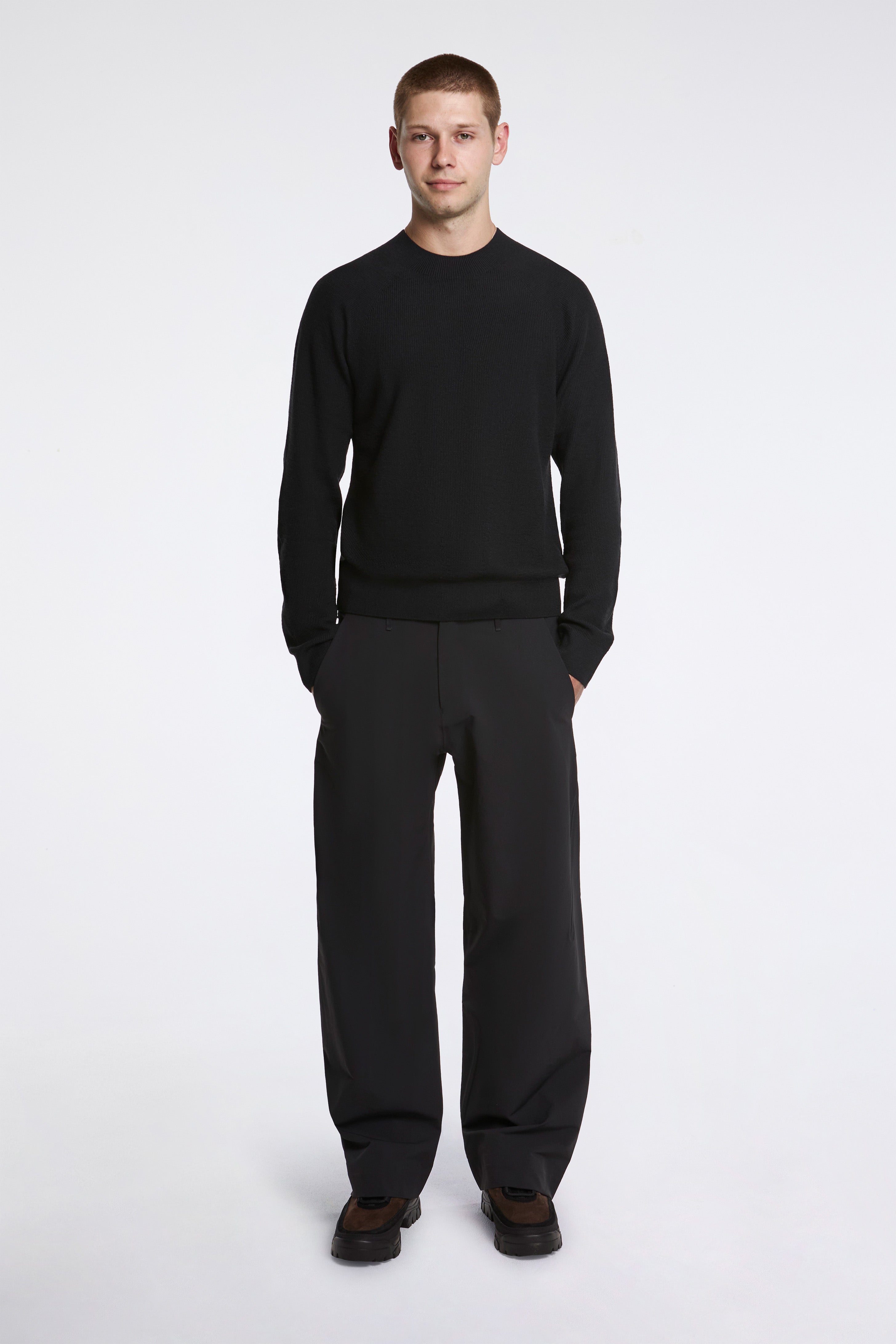 Veilance Corbel Pant M Black | HAVN