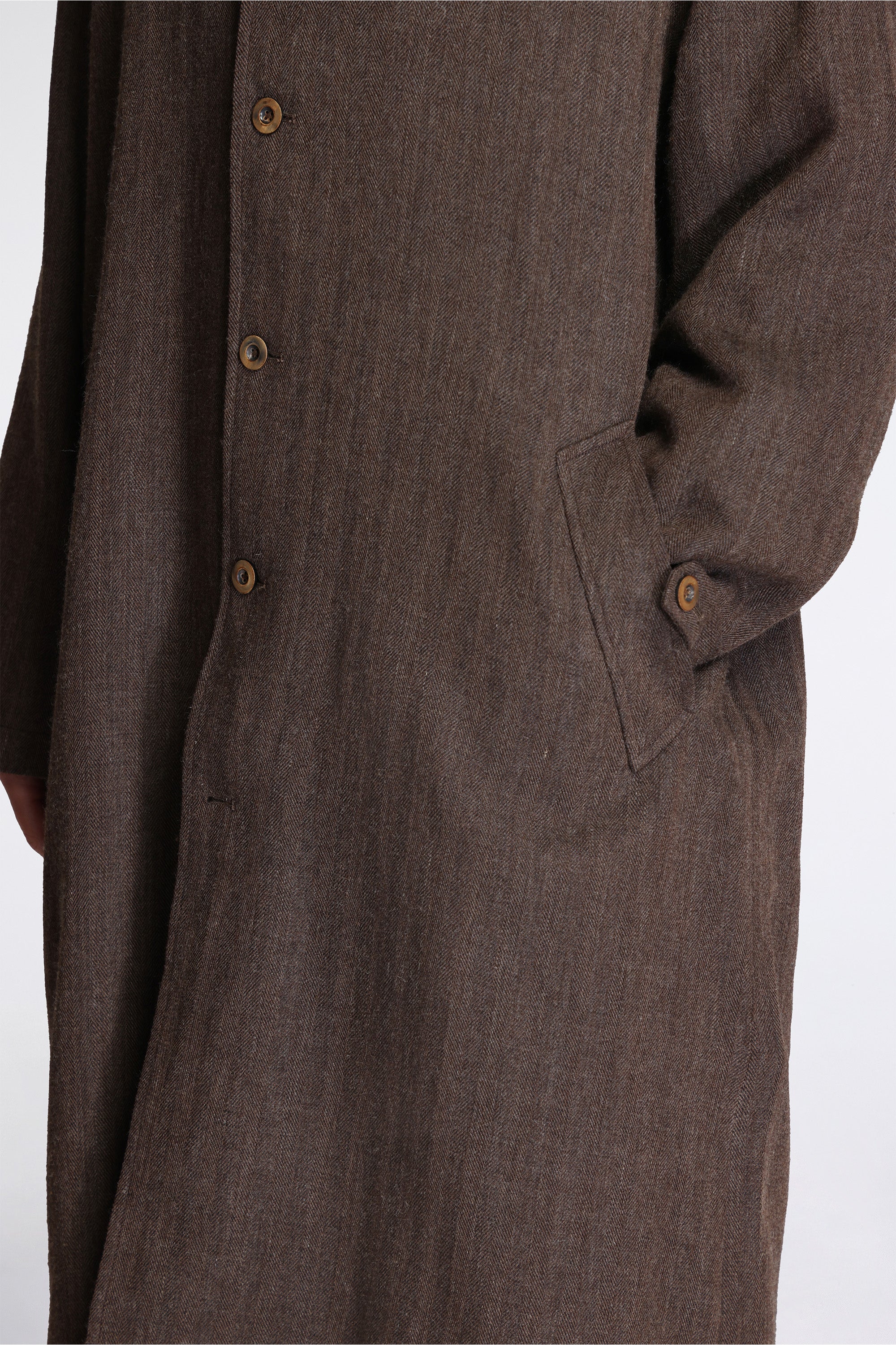Lightweight Mac Coat Natural Black Wool Herringbone