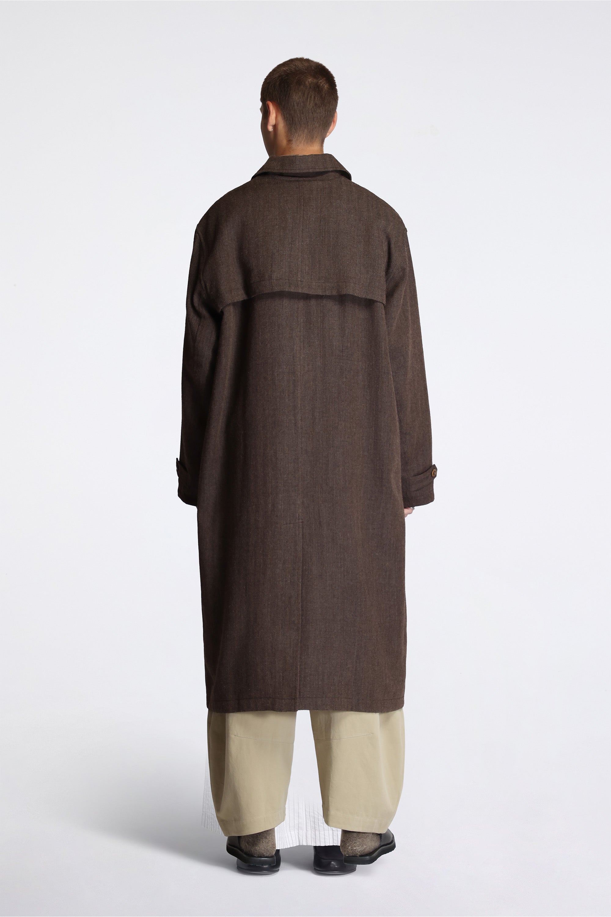 Lightweight Mac Coat Natural Black Wool Herringbone