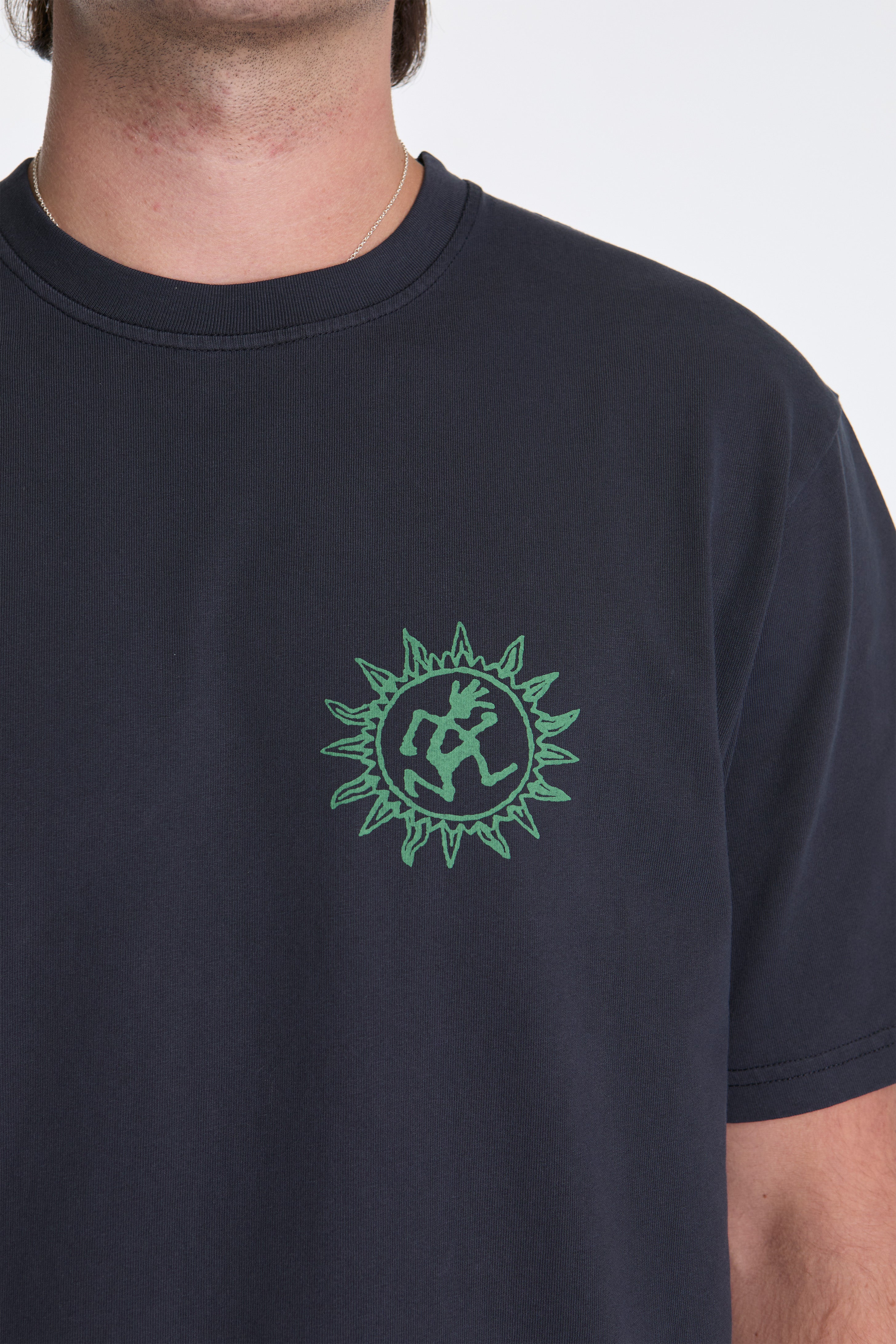 Sun Tee Navy Pigment