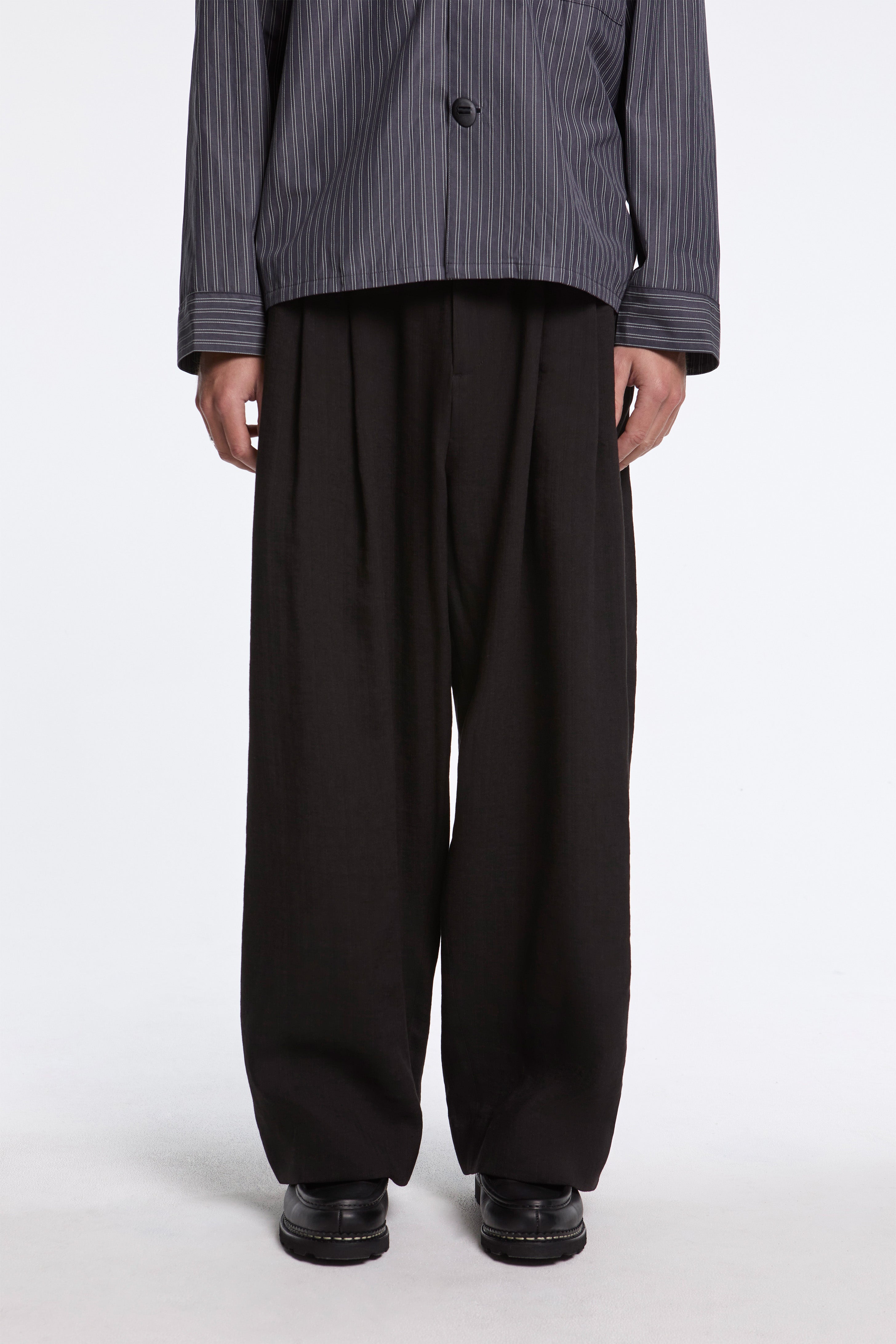 Line Broken Herringbone Pant Espresso