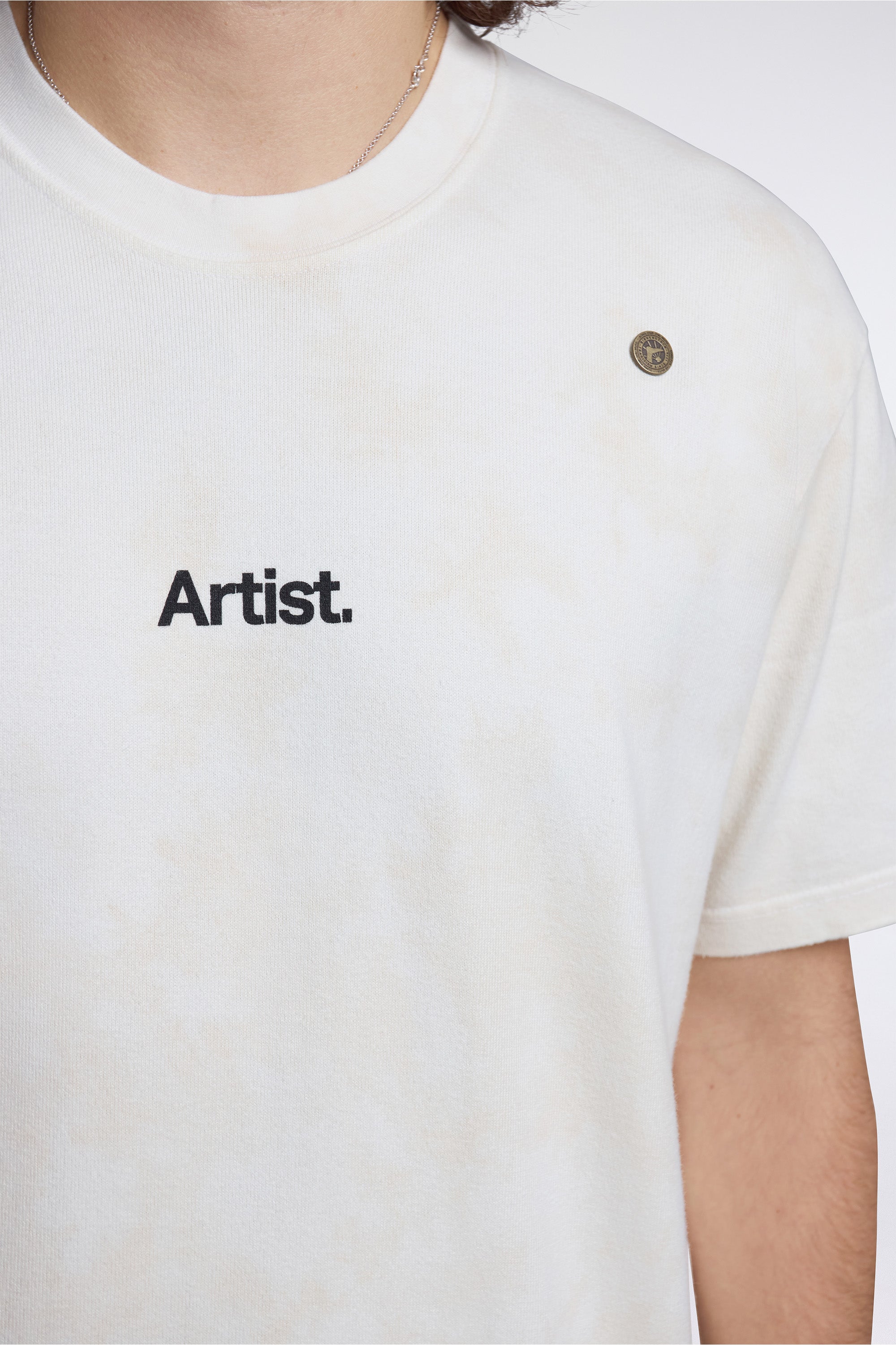''The Artist'' Aged T-Shirt White Dirt Wash