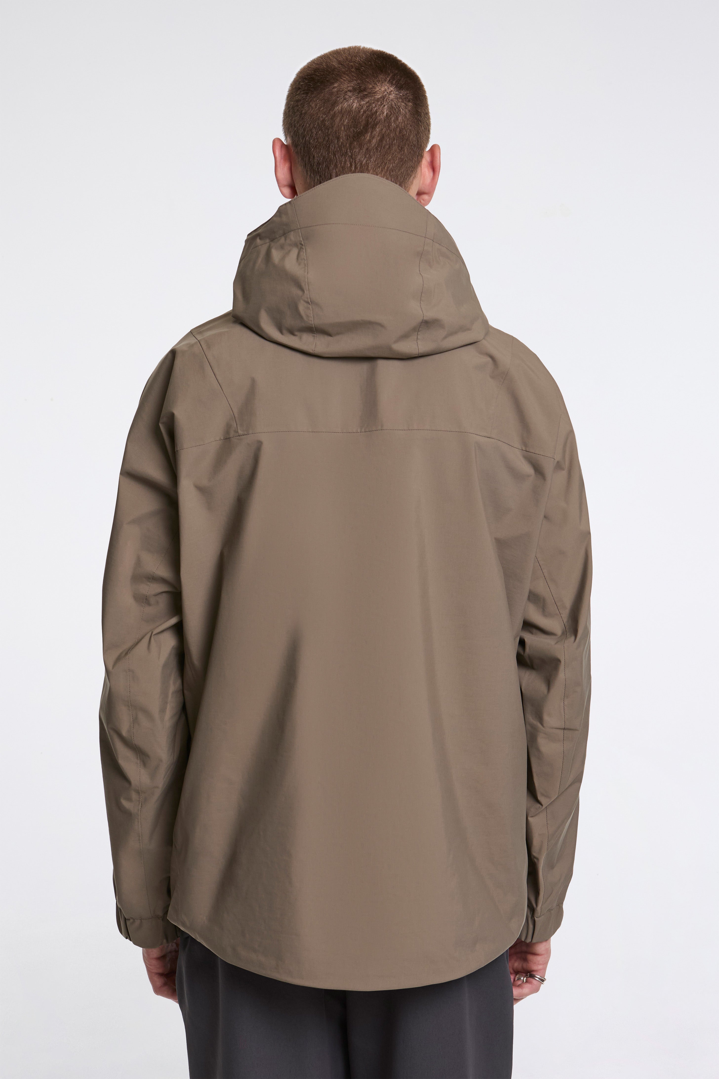 Goldwin PERTEX UNLIMITED 2L Jacket Sand Land | HAVN