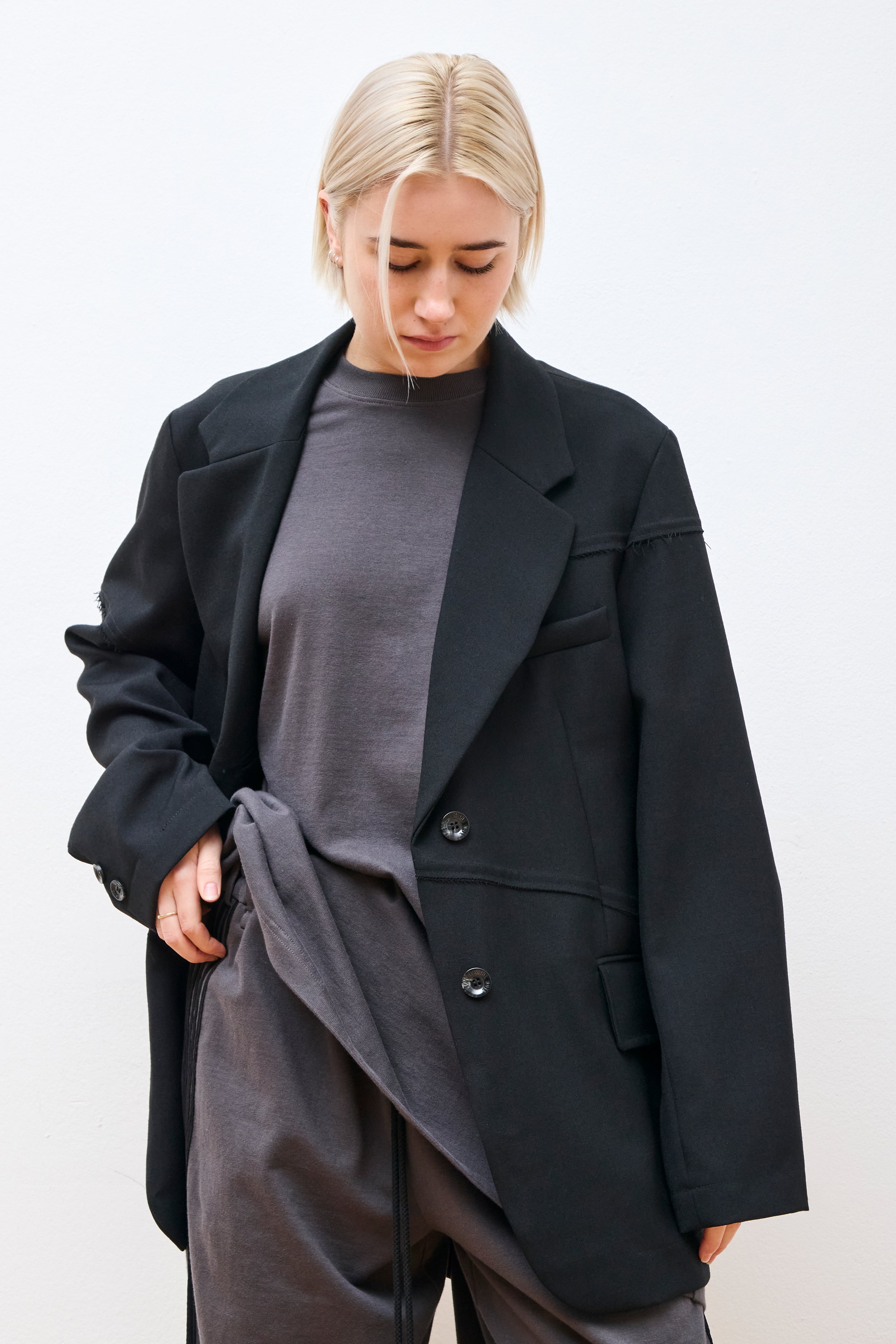 "Slash" Tailored Blazer Black