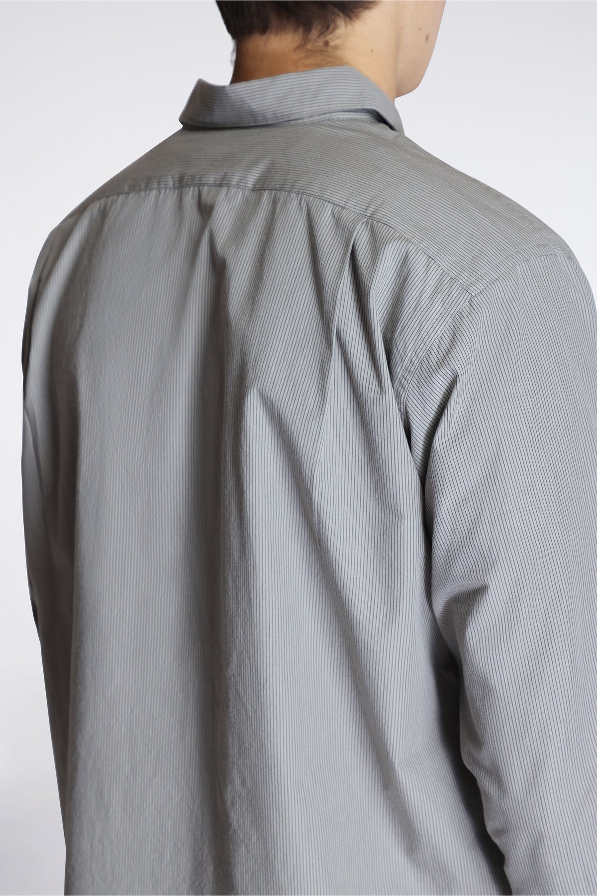 Regular Collar Striped Wind Shirt Gray
