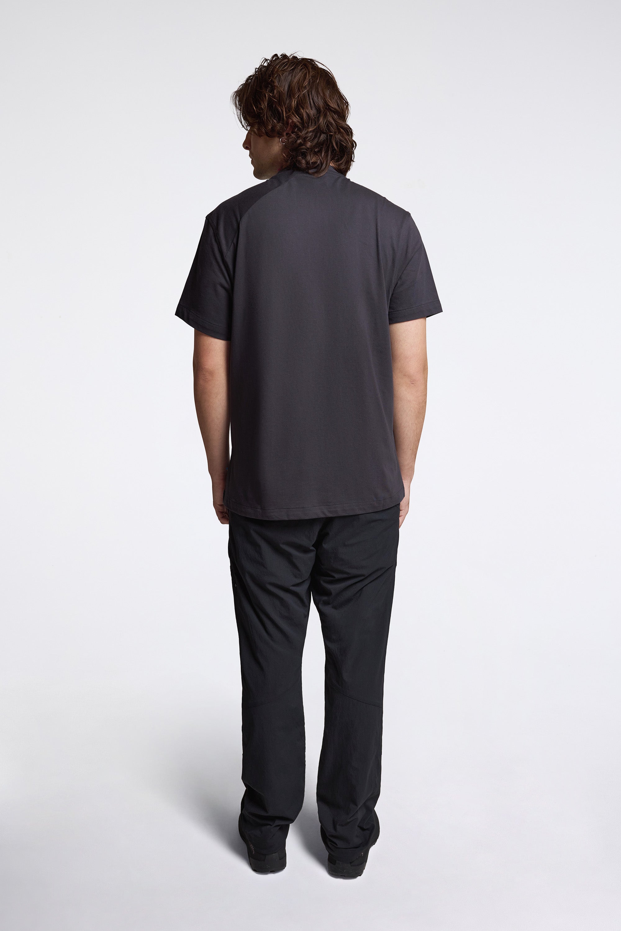 Root Logo Ss Tee M'S Raven