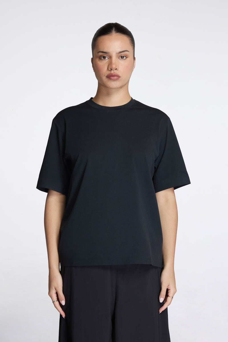 Metron SS Tee Black