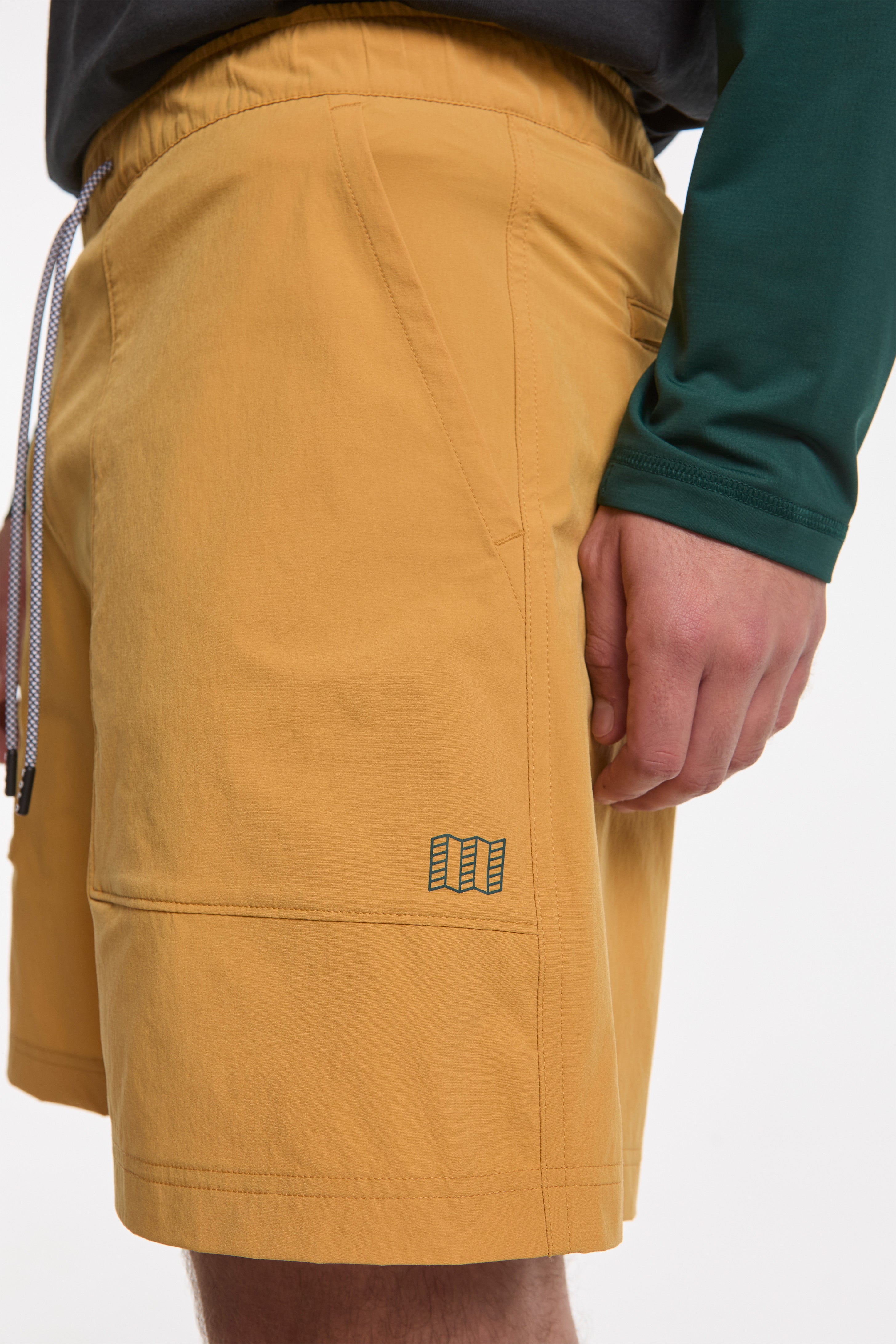 Mesa Shorts Mens Goldenrod