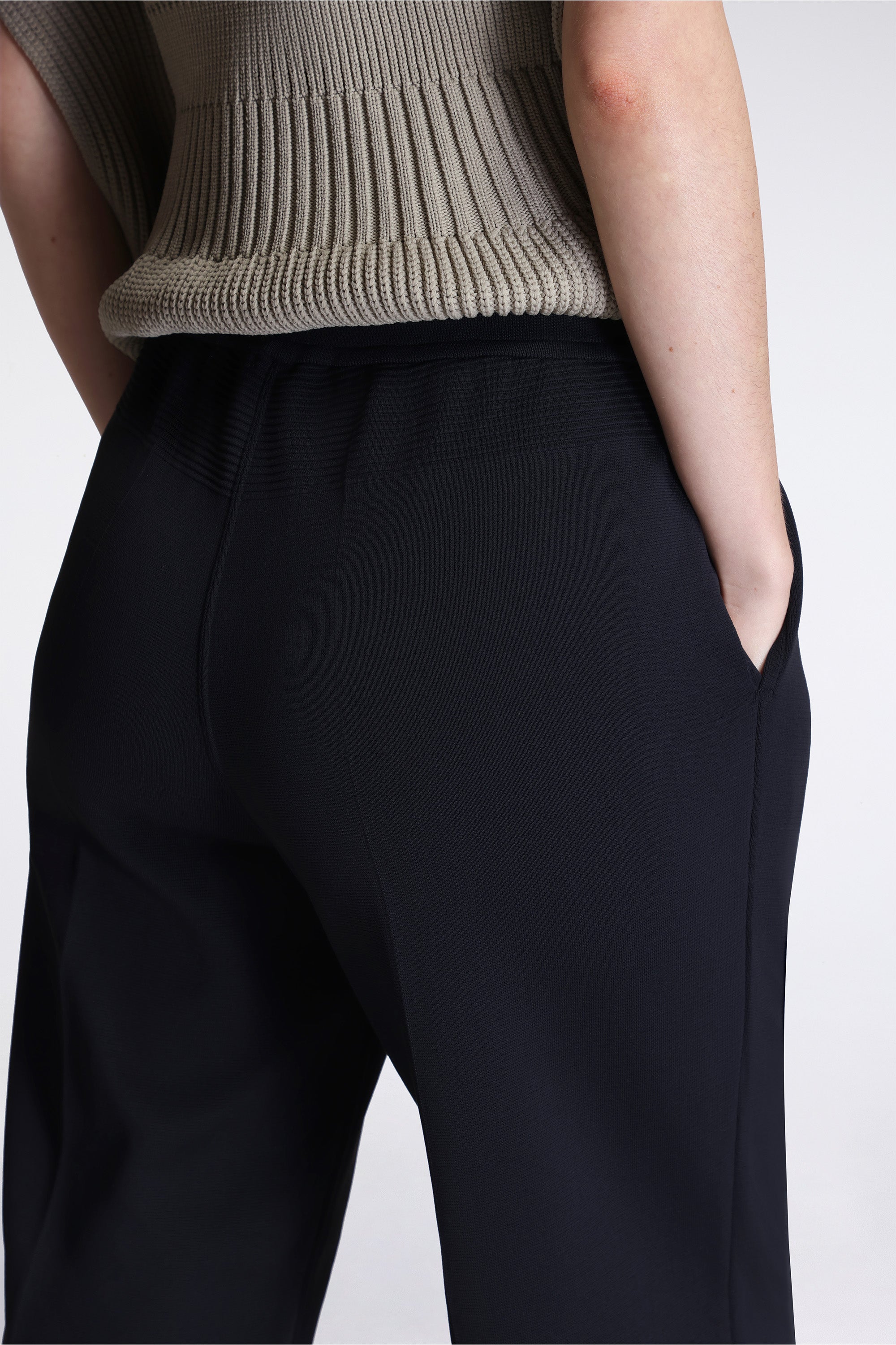 Soft Milan Semi Wide Pants Black