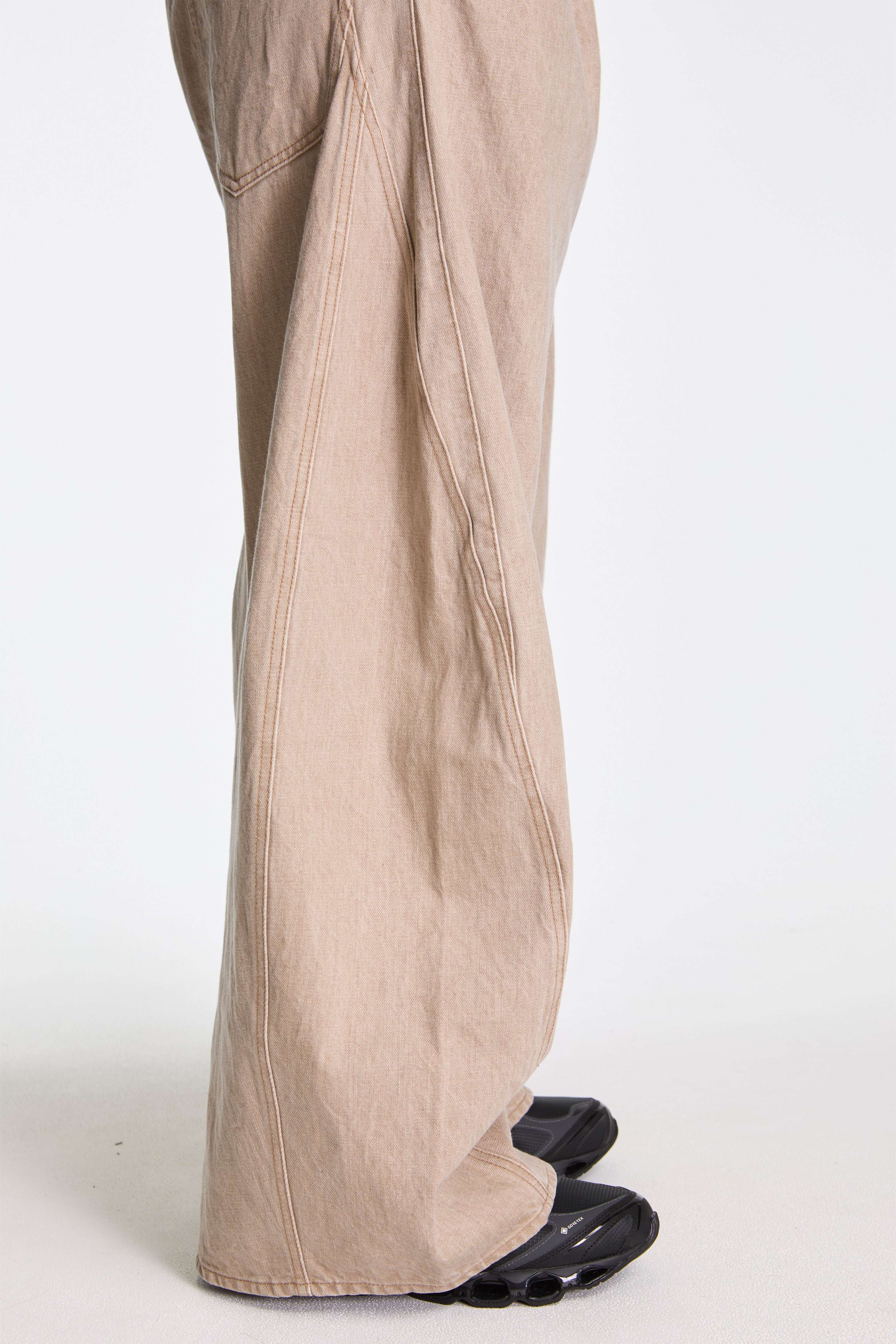 3D Cutting Denim Pants Beige