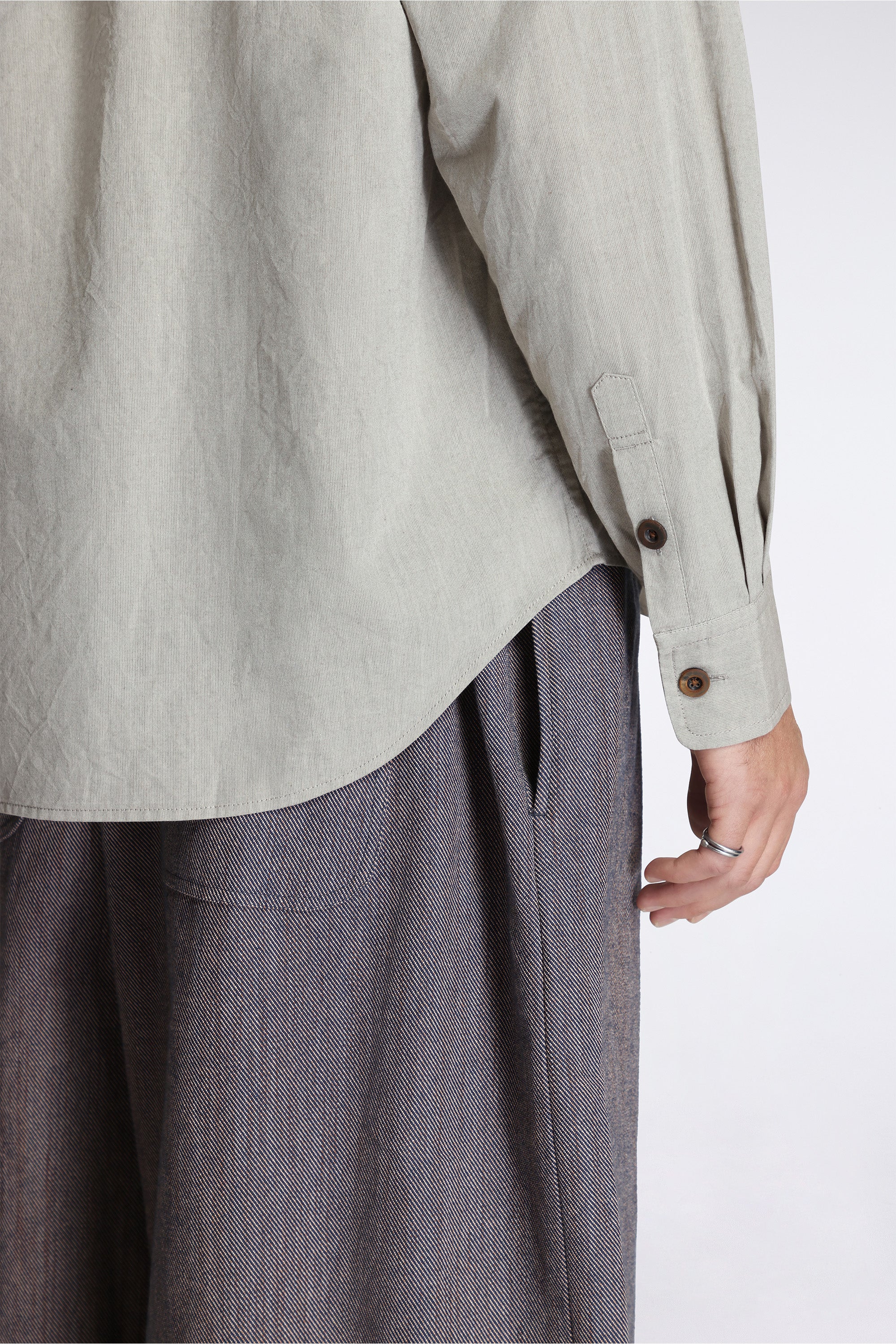 Easy Shirt Warm Gray Washed Cotton Shirting